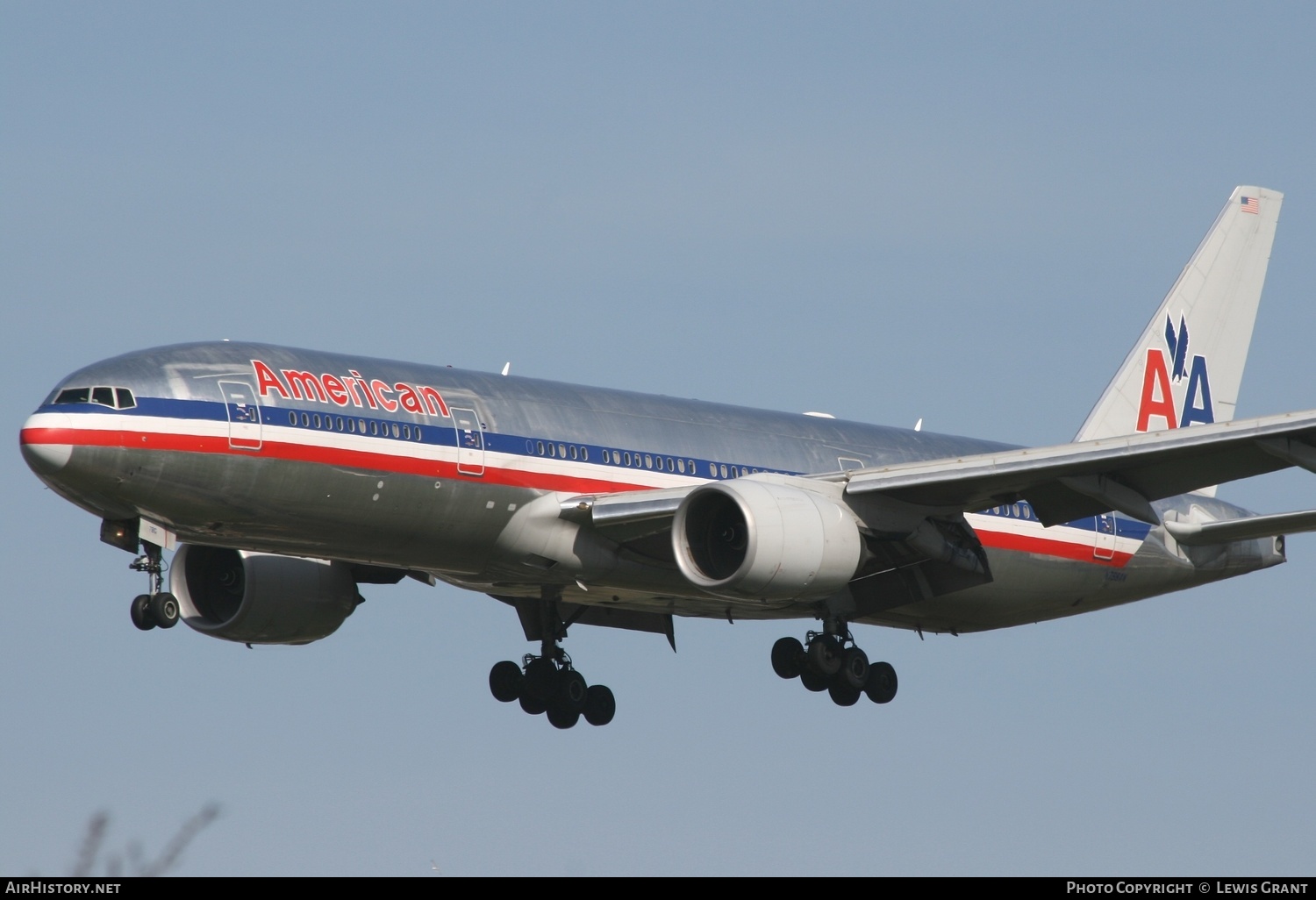 Aircraft Photo of N798AN | Boeing 777-223/ER | American Airlines | AirHistory.net #306217