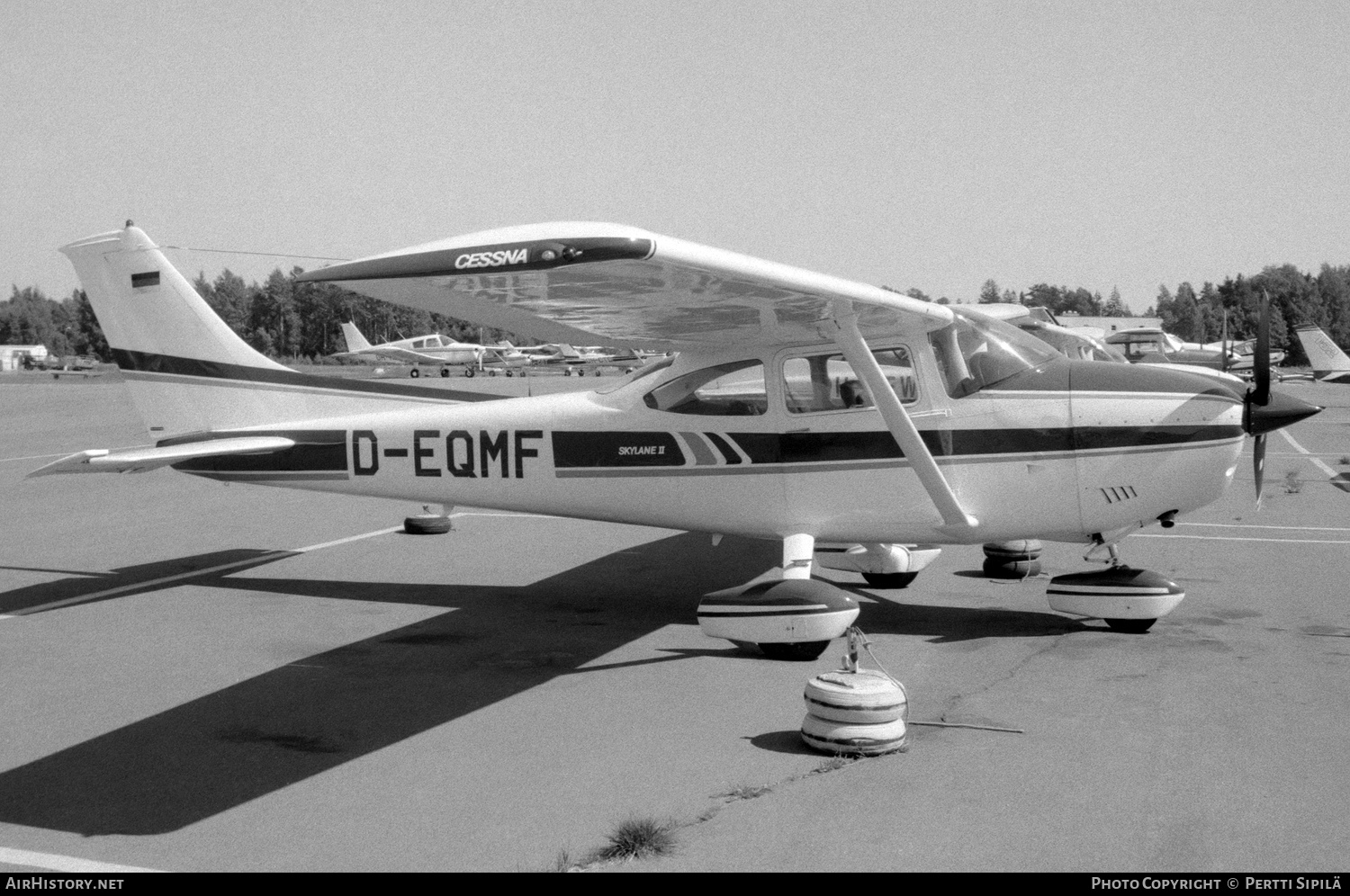 Aircraft Photo of D-EQMF | Cessna 182Q Skylane II | AirHistory.net #306223