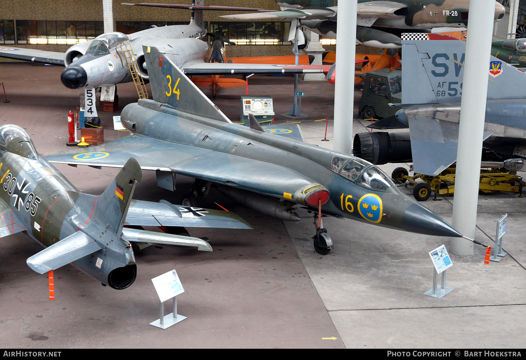 Aircraft Photo of 35067 | Saab J35A Draken | Sweden - Air Force | AirHistory.net #306254