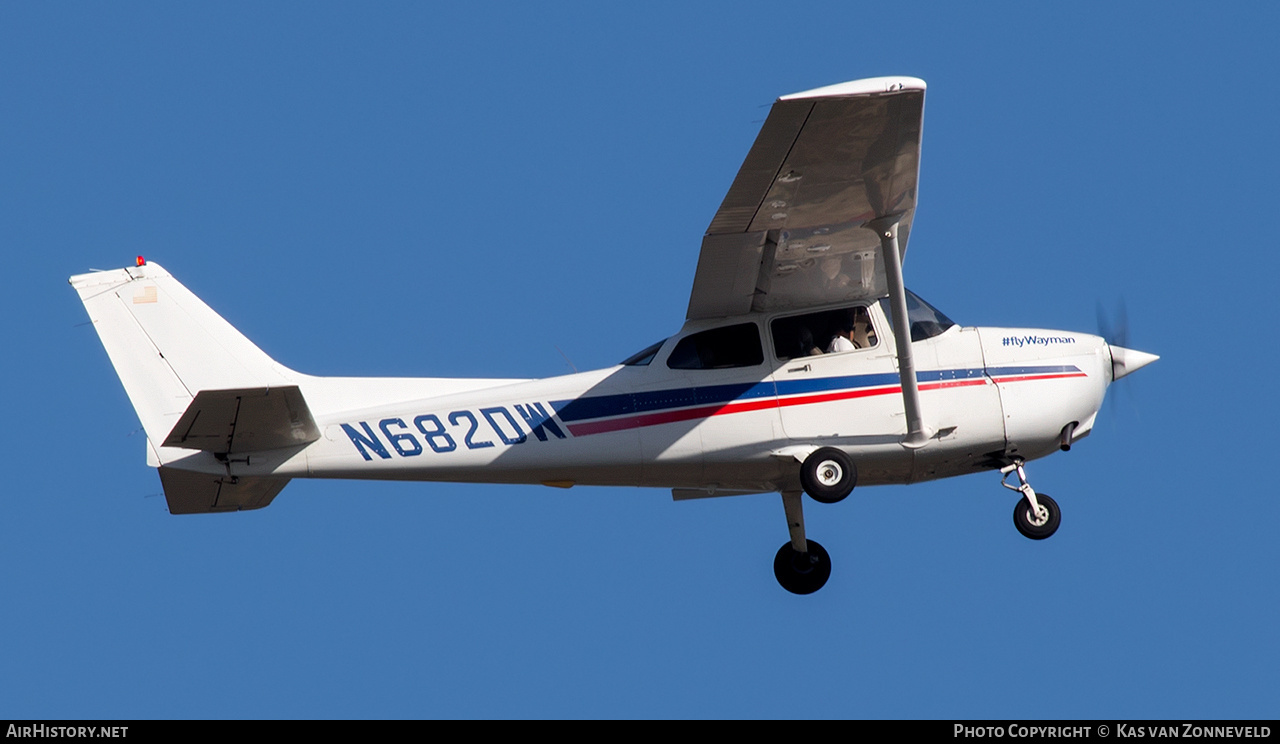 Aircraft Photo of N682DW | Cessna 172R Skyhawk | Wayman Aviation Academy | AirHistory.net #306305