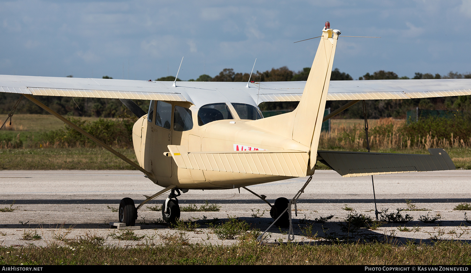 Aircraft Photo of N522F | Cessna 172K Skyhawk | AirHistory.net #306404