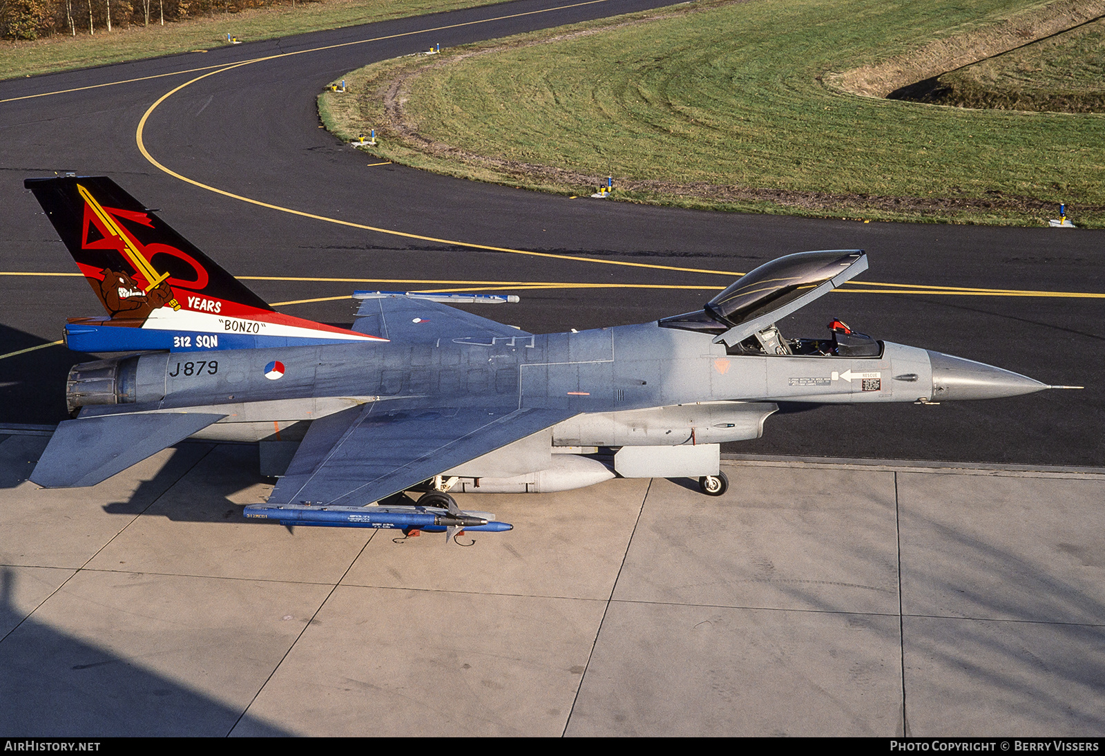 Aircraft Photo of J-879 | General Dynamics F-16A Fighting Falcon | Netherlands - Air Force | AirHistory.net #306440