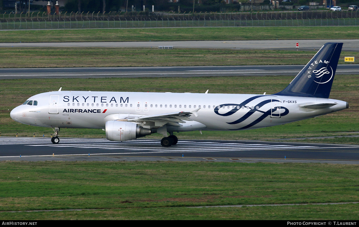 Aircraft Photo of F-GKXS | Airbus A320-214 | Air France | AirHistory.net #306469