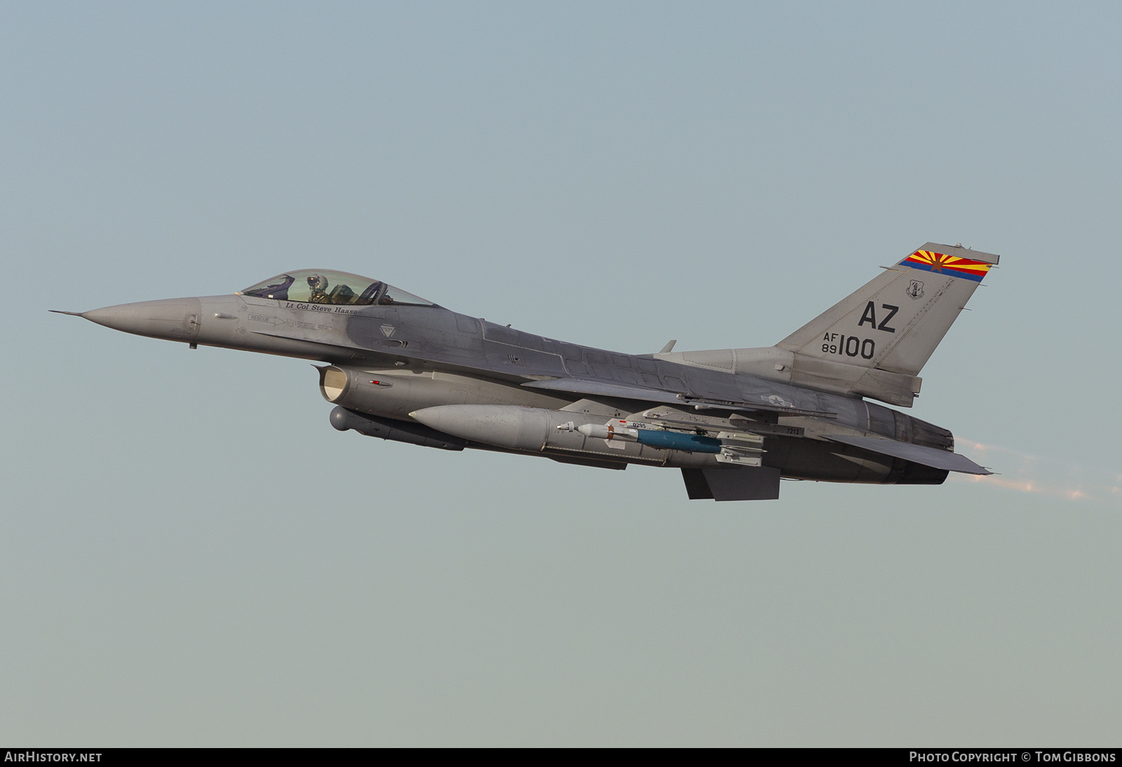 Aircraft Photo of 89-2100 / AF89-100 | General Dynamics F-16CG Fighting Falcon | USA - Air Force | AirHistory.net #306515