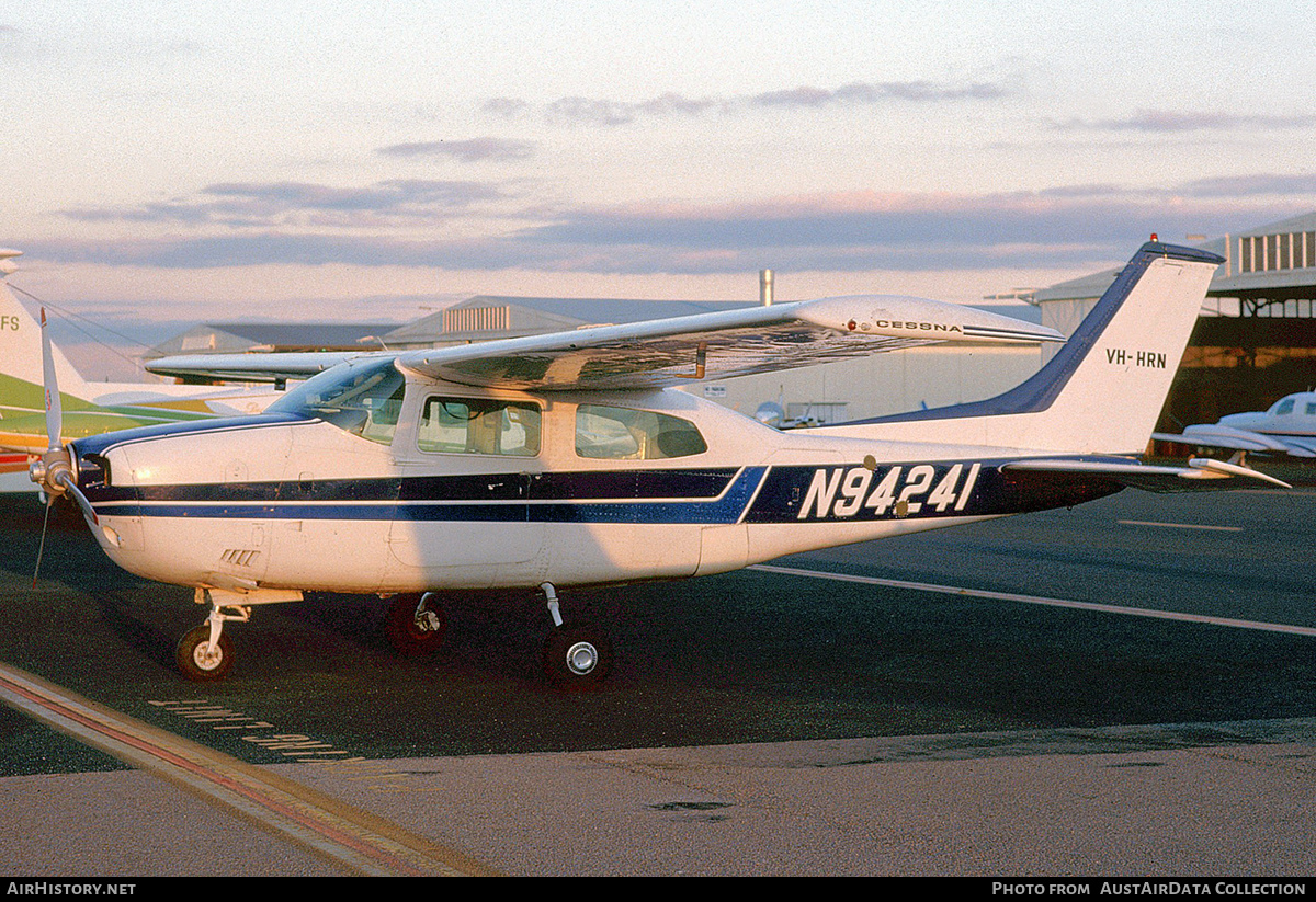 Aircraft Photo of N94241 / VH-HRN | Cessna 210L Centurion | AirHistory.net #306545