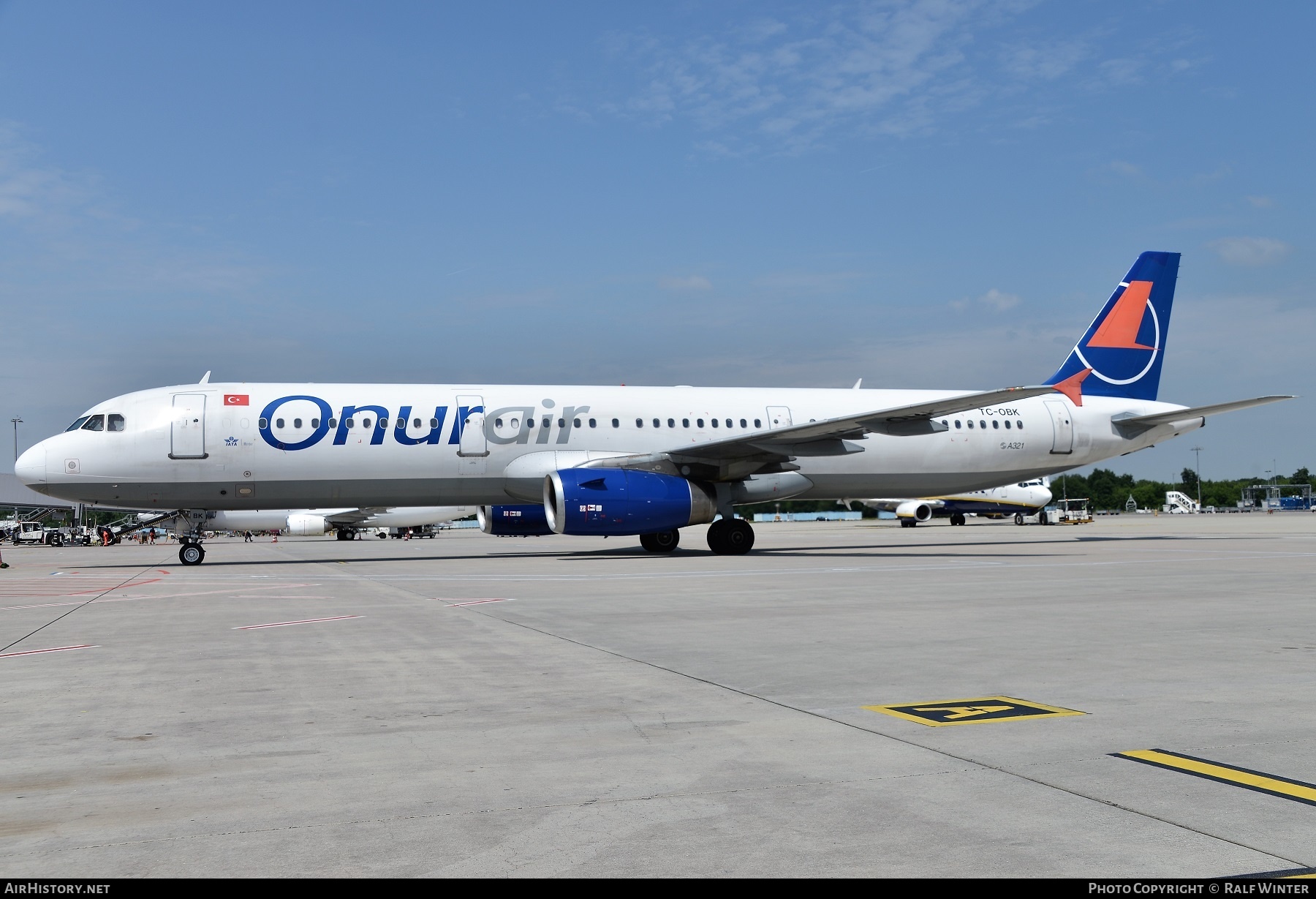 Aircraft Photo of TC-OBK | Airbus A321-231 | Onur Air | AirHistory.net #306561