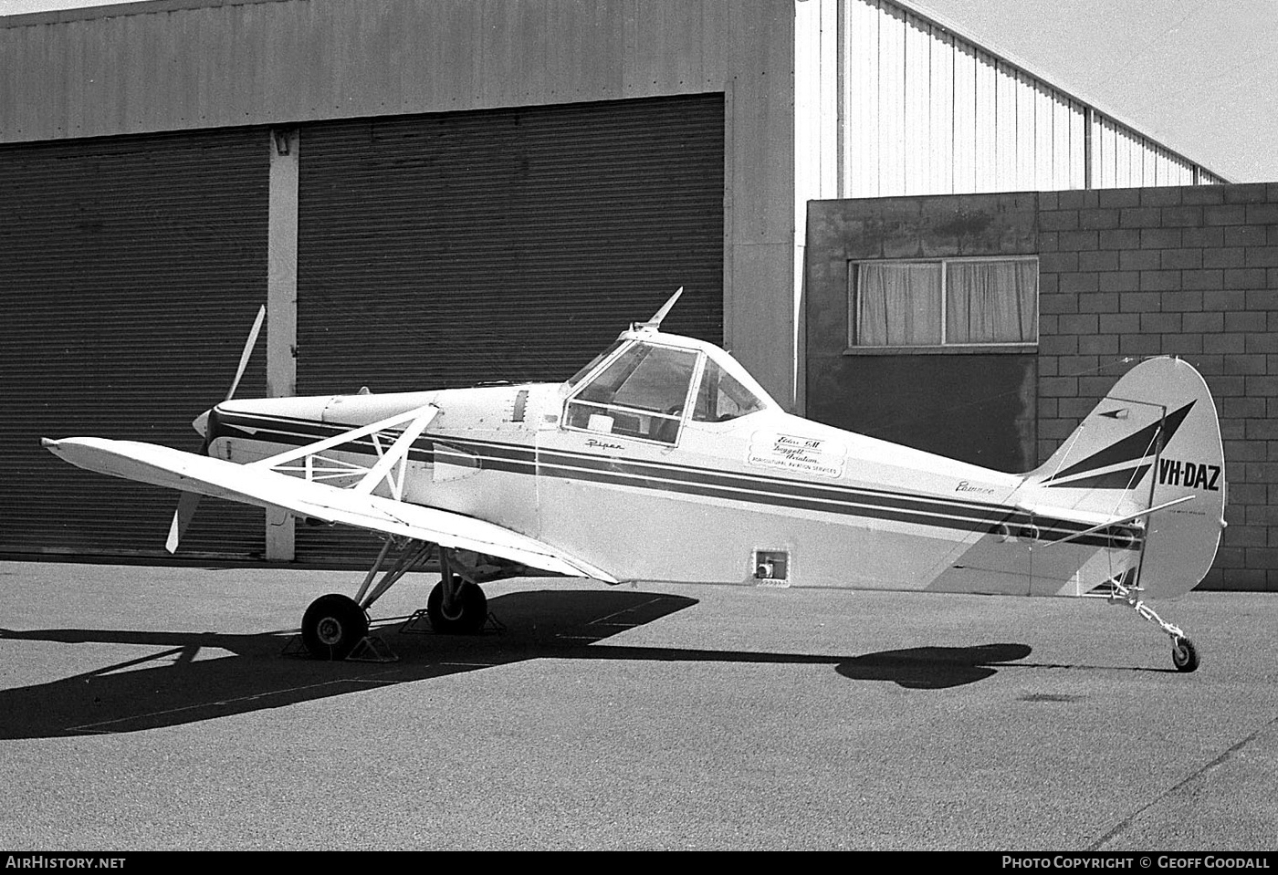 Aircraft Photo of VH-DAZ | Piper PA-25-235 Pawnee B | Doggett Aviation | AirHistory.net #306576