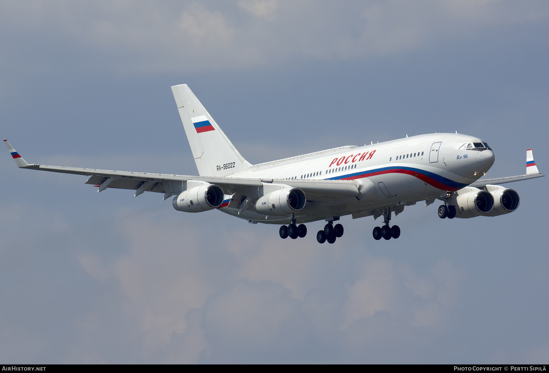 Aircraft Photo of RA-96022 | Ilyushin Il-96-300PU | Rossiya - Special Flight Detachment | AirHistory.net #306593