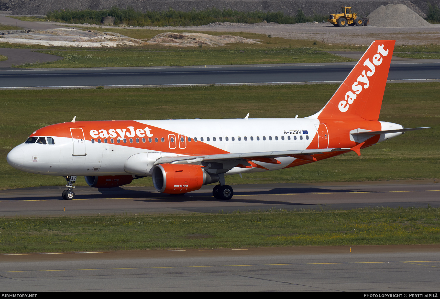 Aircraft Photo of G-EZBV | Airbus A319-111 | EasyJet | AirHistory.net #306596