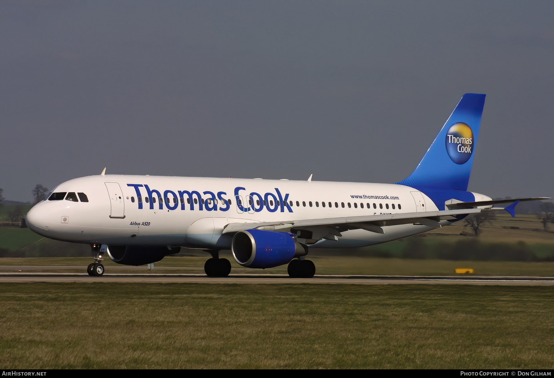 Aircraft Photo of G-BXKB | Airbus A320-214 | Thomas Cook Airlines | AirHistory.net #306599