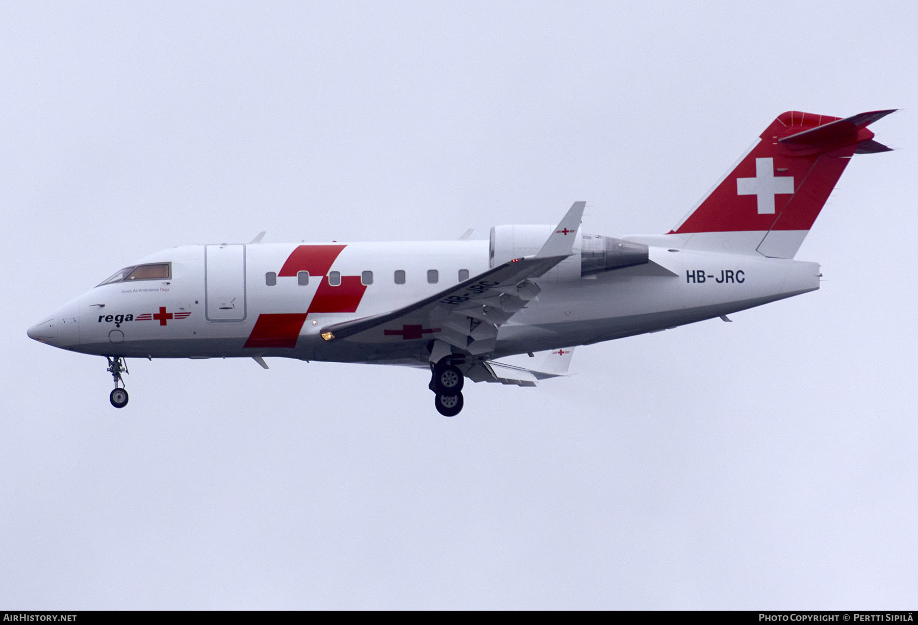 Aircraft Photo of HB-JRC | Bombardier Challenger 604 (CL-600-2B16) | REGA - Swiss Air Ambulance | AirHistory.net #306796