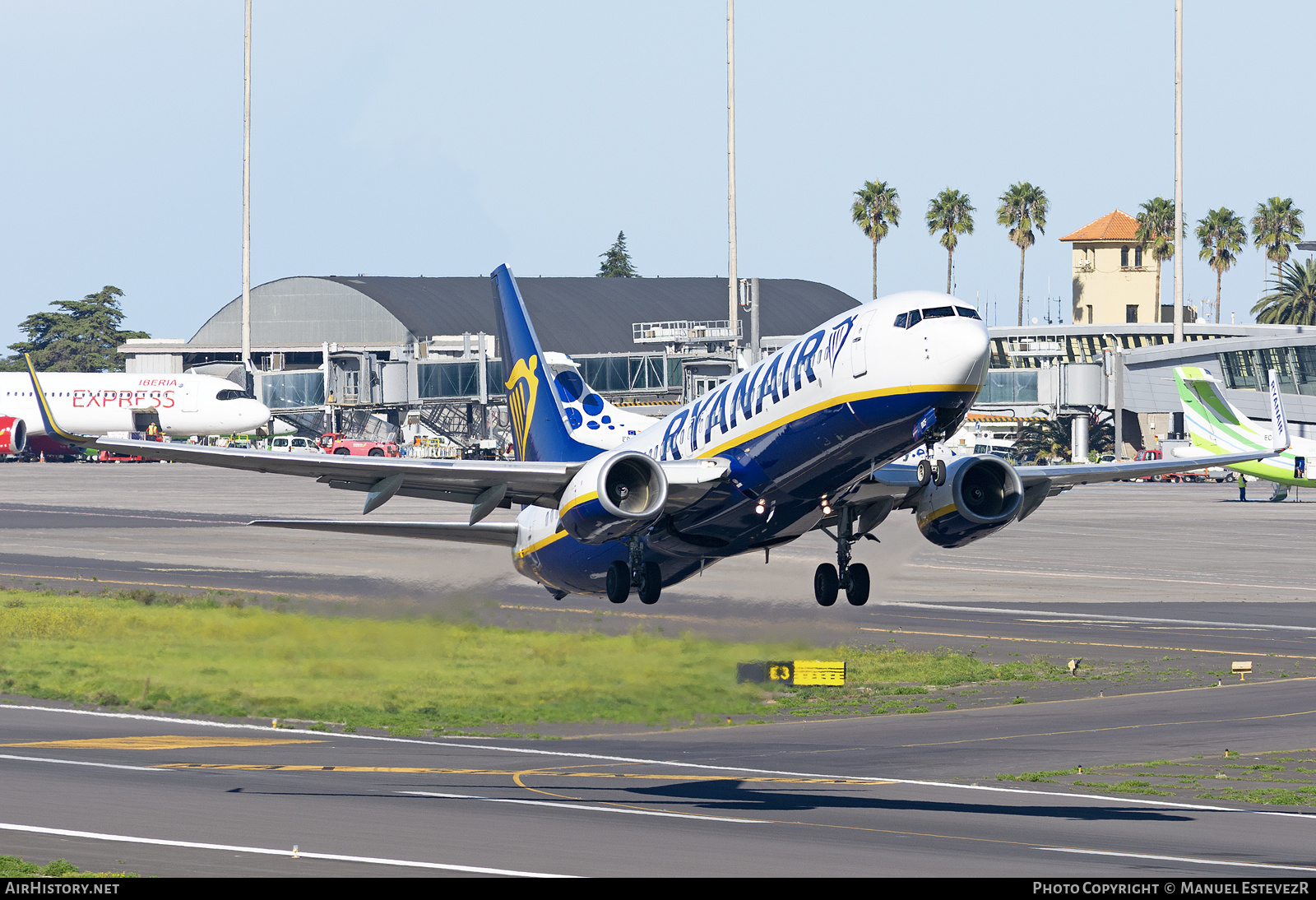 Aircraft Photo of EI-DCF | Boeing 737-8AS | Ryanair | AirHistory.net #306827