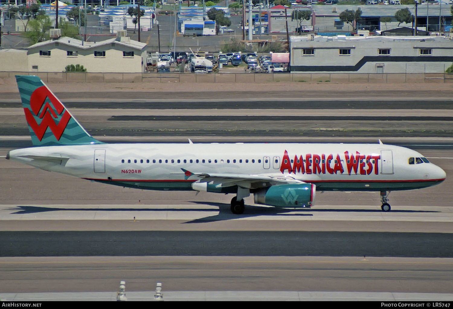 Aircraft Photo of N620AW | Airbus A320-231 | America West Airlines | AirHistory.net #306834