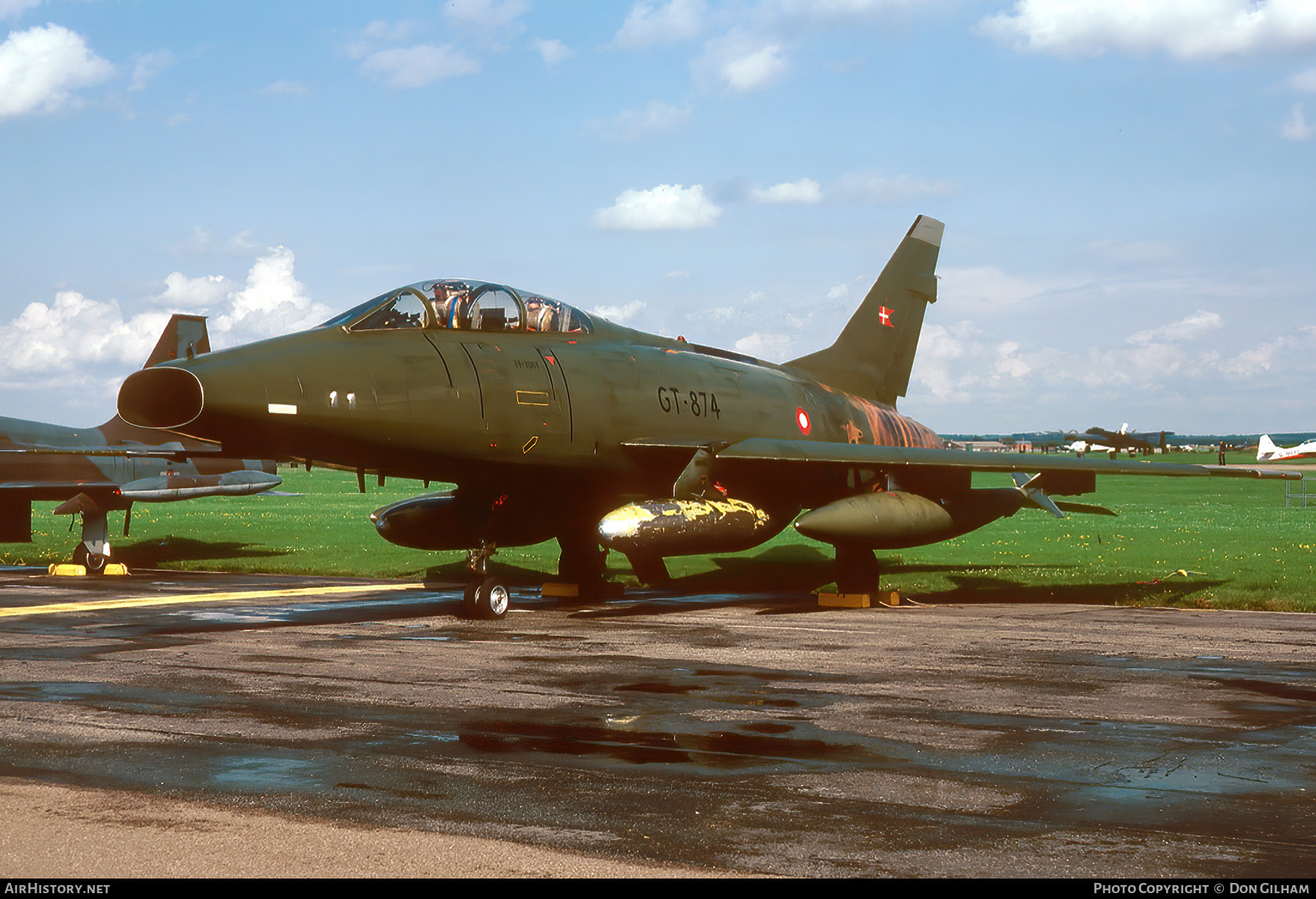 Aircraft Photo of GT-874 | North American TF-100F Super Sabre | Denmark - Air Force | AirHistory.net #306836