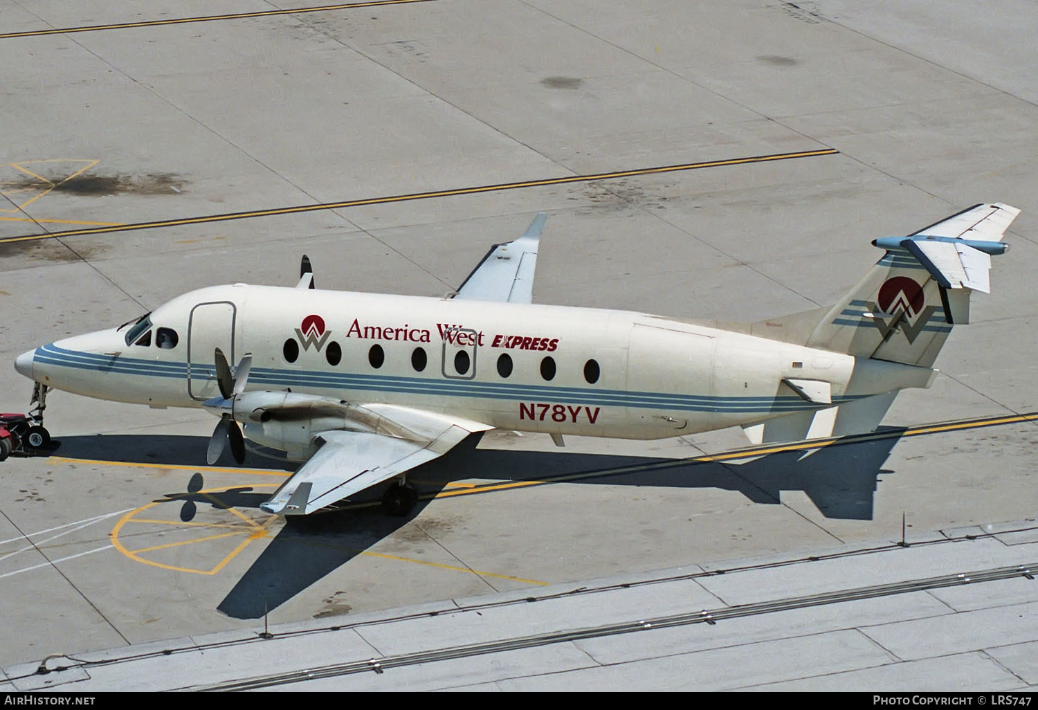 Aircraft Photo of N78YV | Beech 1900D | America West Express | AirHistory.net #306851