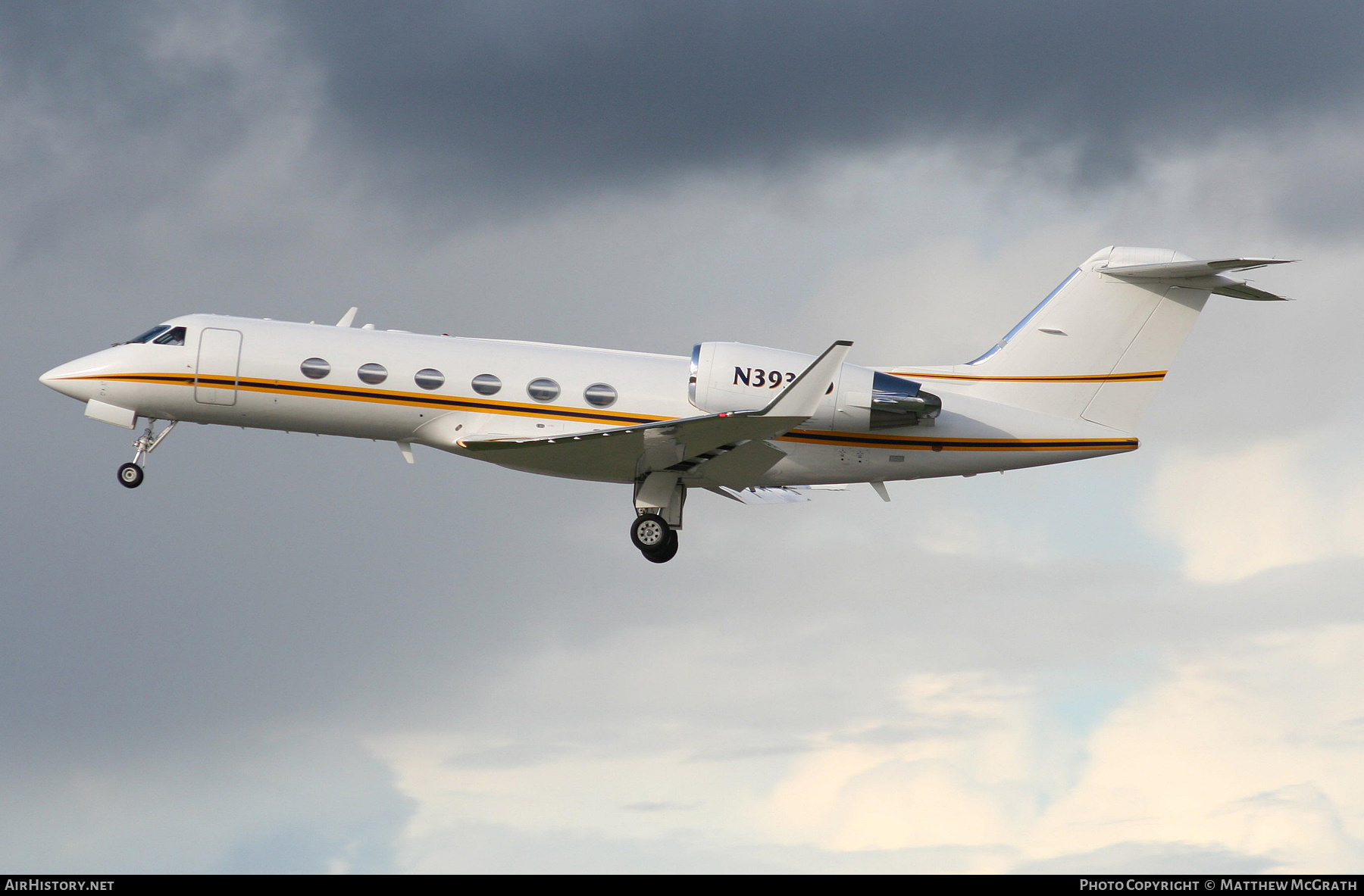 Aircraft Photo of N393BD | Gulfstream Aerospace G-IV Gulfstream G400 | AirHistory.net #306884