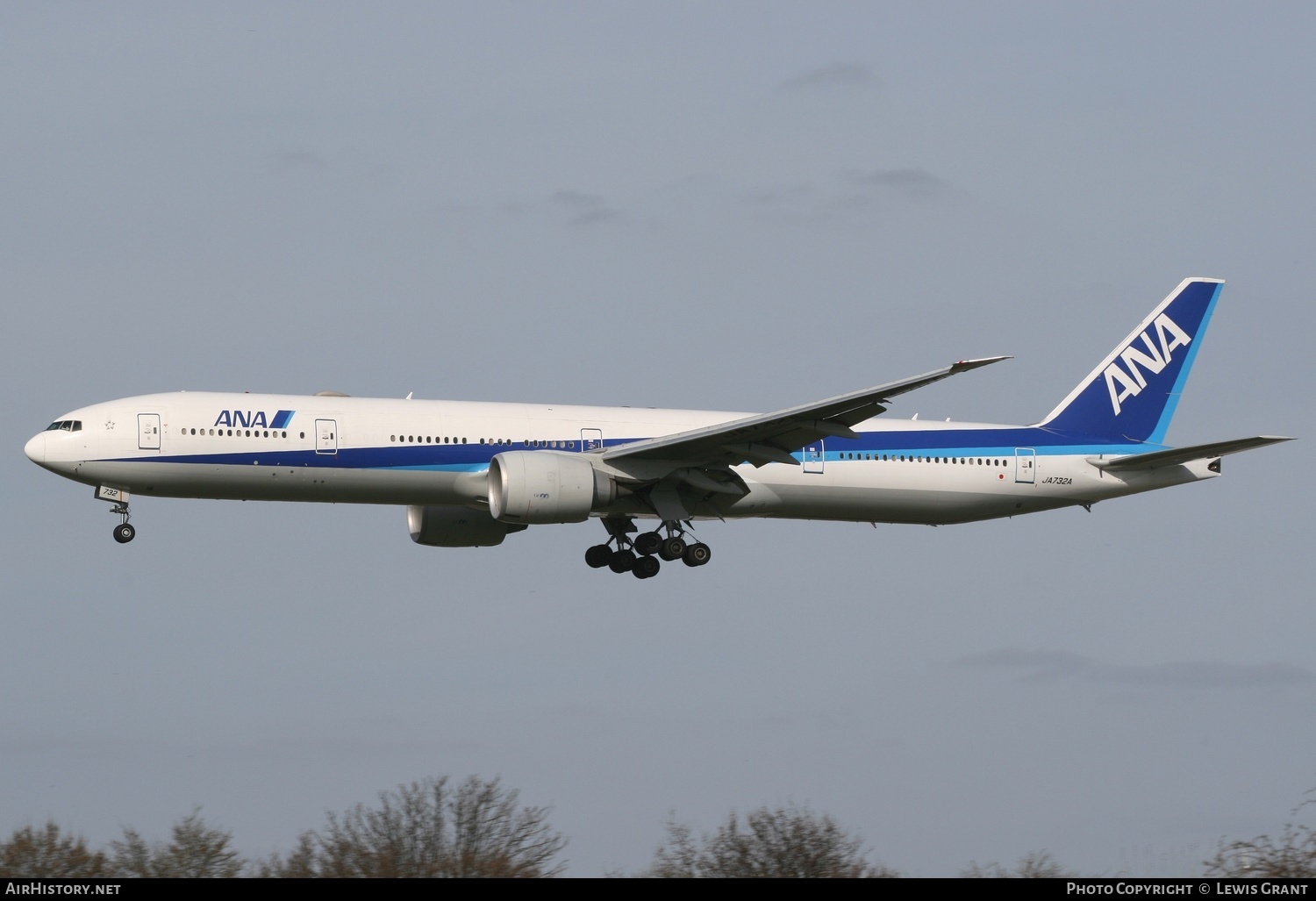 Aircraft Photo of JA732A | Boeing 777-381/ER | All Nippon Airways - ANA | AirHistory.net #306920