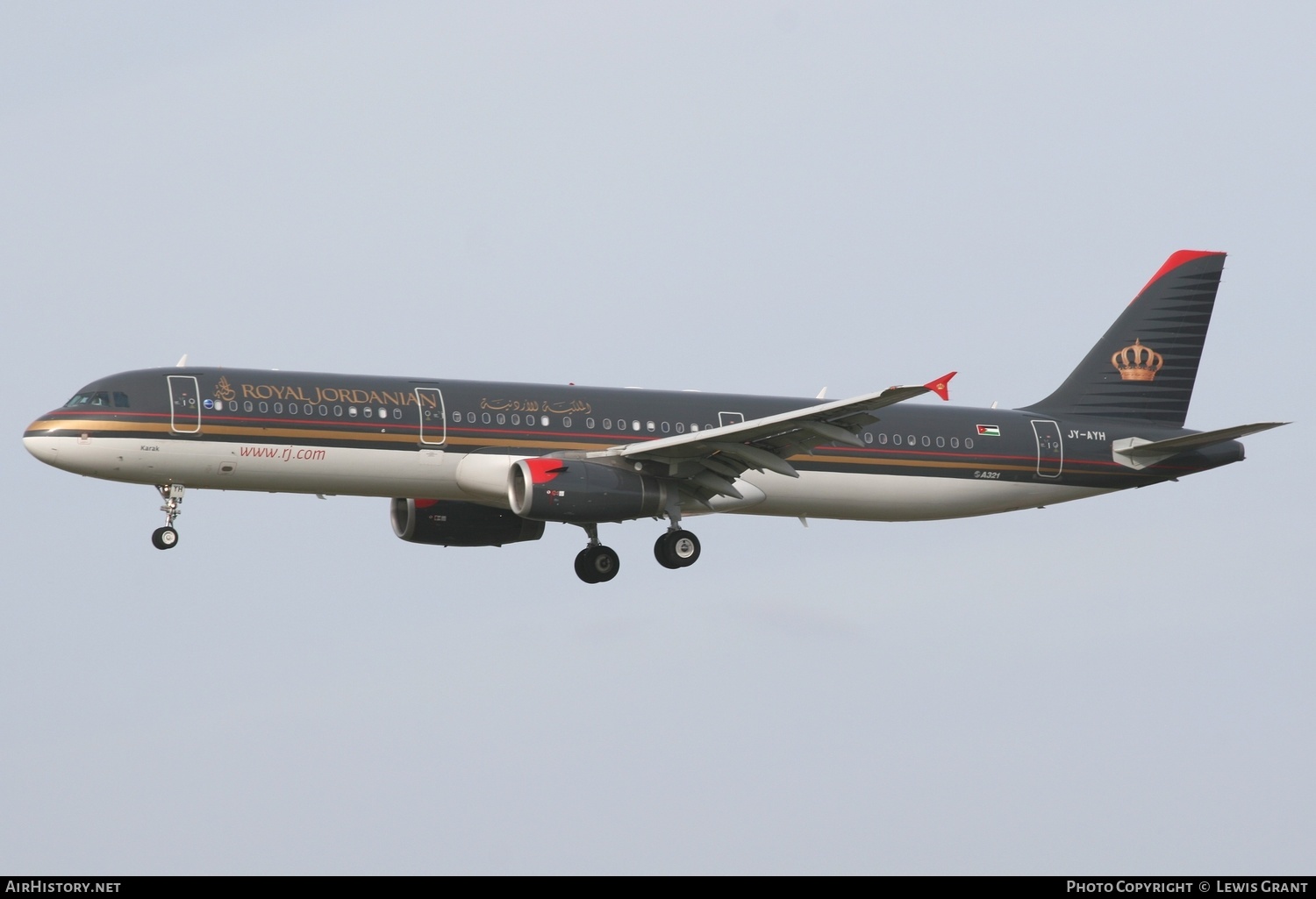Aircraft Photo of JY-AYH | Airbus A321-231 | Royal Jordanian Airlines | AirHistory.net #306923