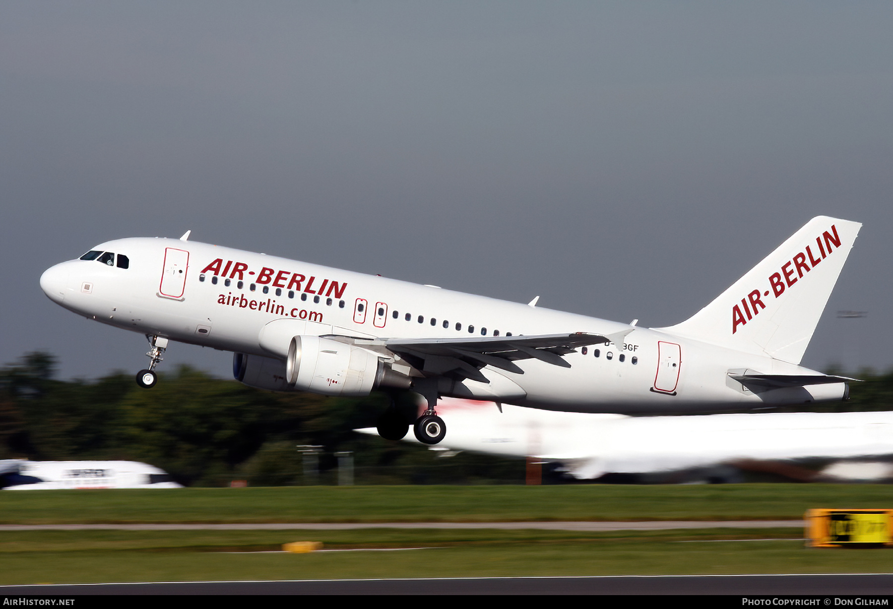 Aircraft Photo of D-ABGF | Airbus A319-112 | Air Berlin | AirHistory.net #306942