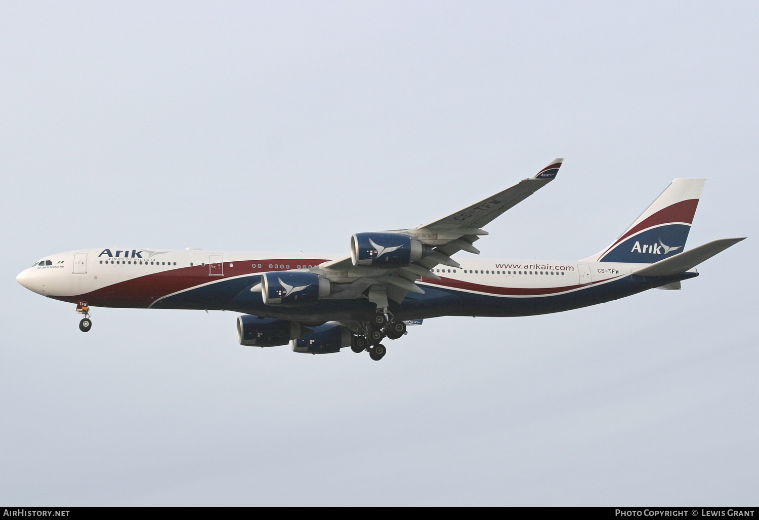 Aircraft Photo of CS-TFW | Airbus A340-542 | Arik Air | AirHistory.net #306954