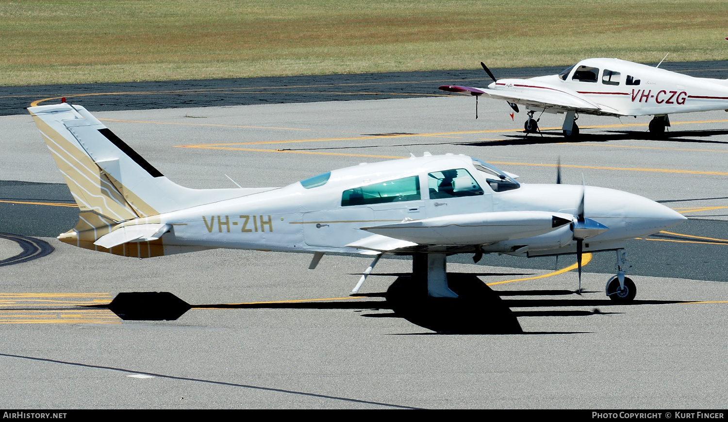 Aircraft Photo of VH-ZIH | Cessna T310R | AirHistory.net #307014