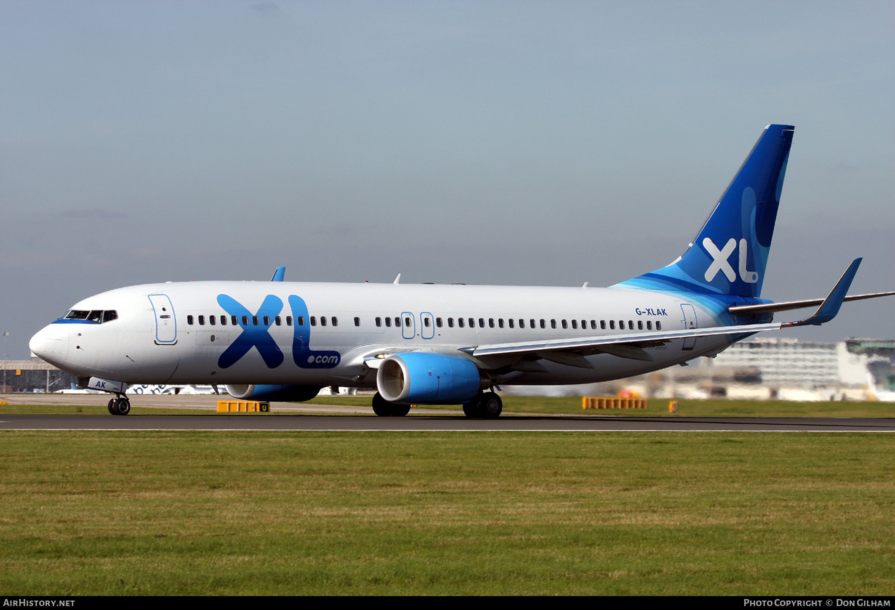 Aircraft Photo of G-XLAK | Boeing 737-8FH | XL Airways | AirHistory.net #307079