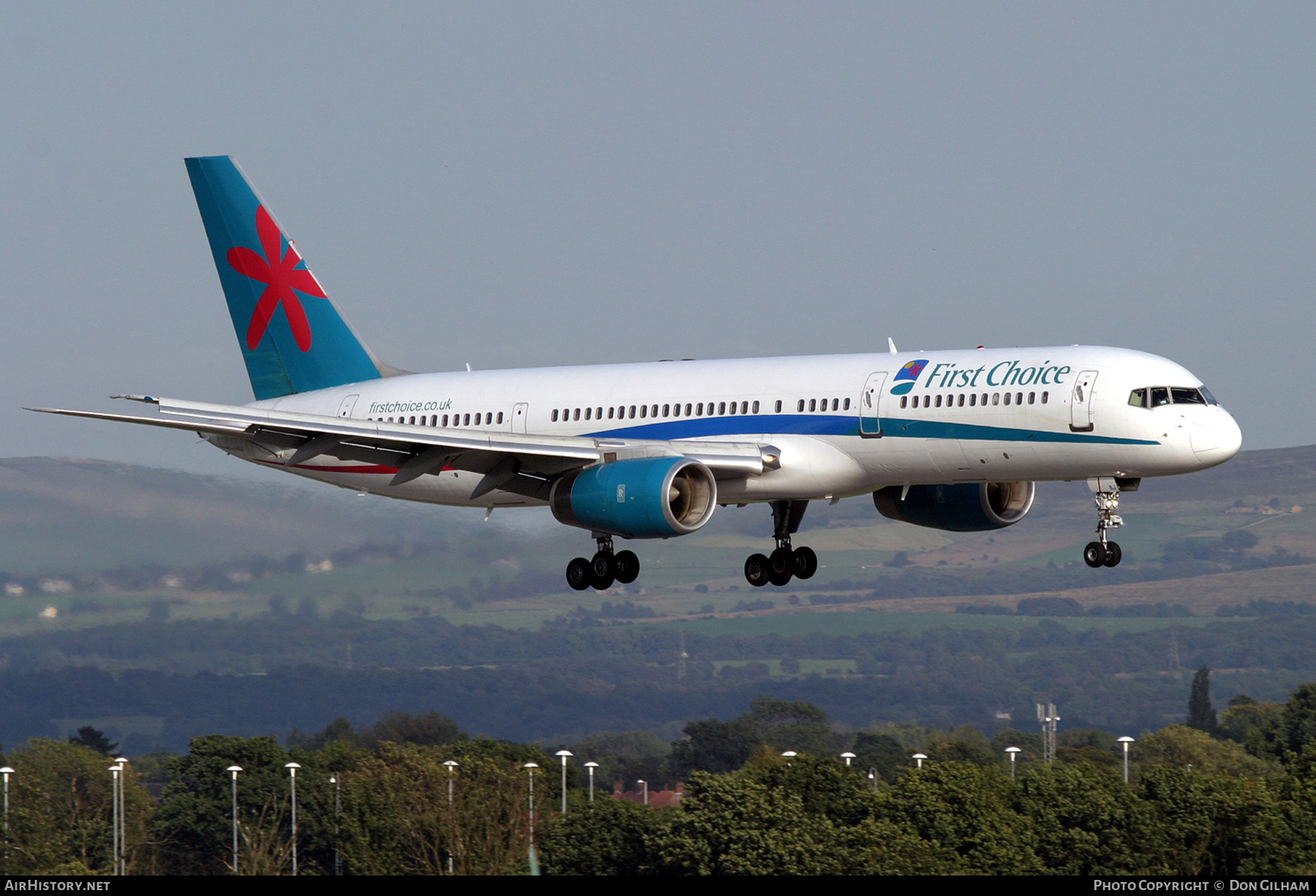 Aircraft Photo of G-OOBJ | Boeing 757-2B7 | First Choice Airways | AirHistory.net #307098