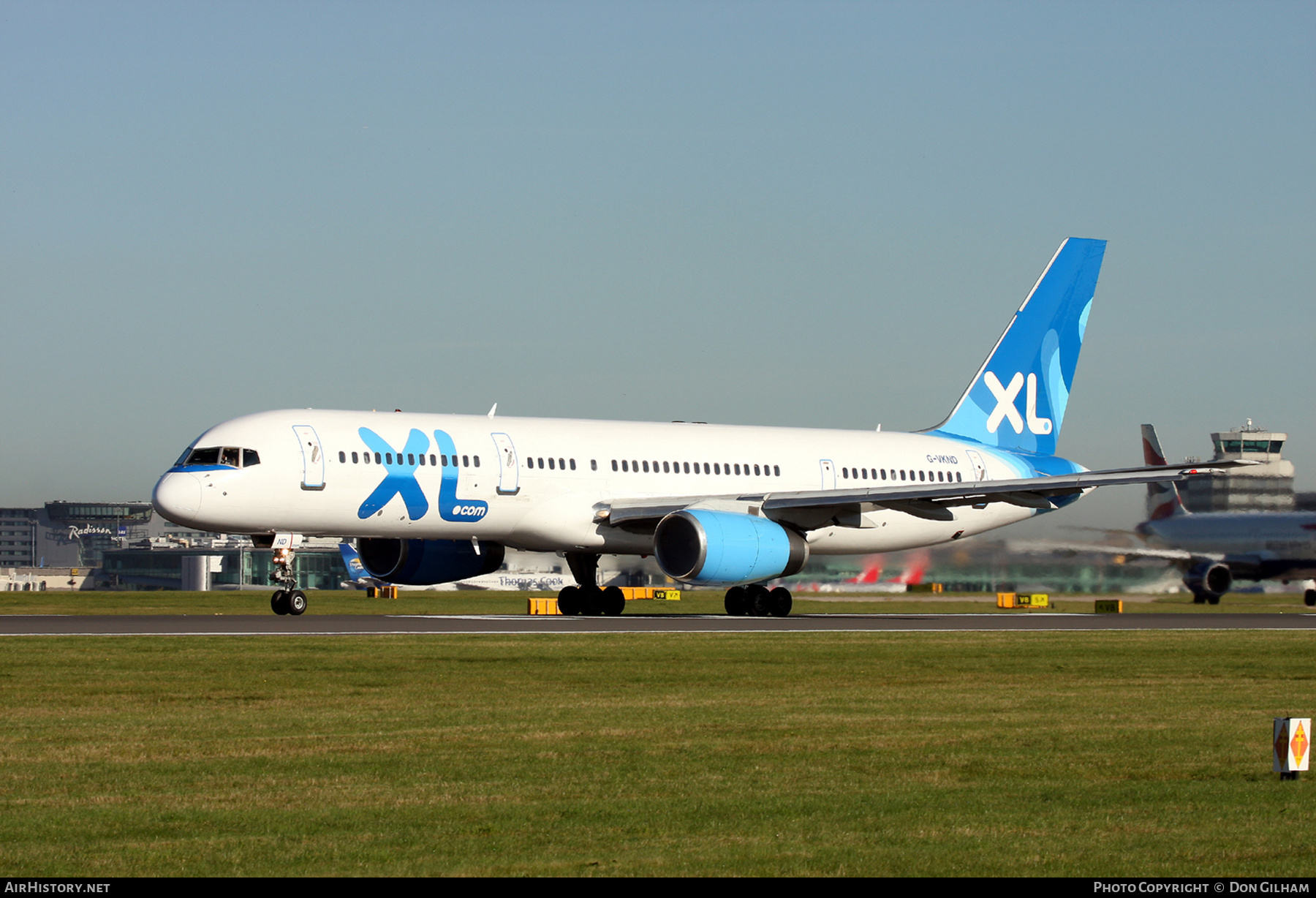 Aircraft Photo of G-VKND | Boeing 757-225 | XL Airways | AirHistory.net #307175