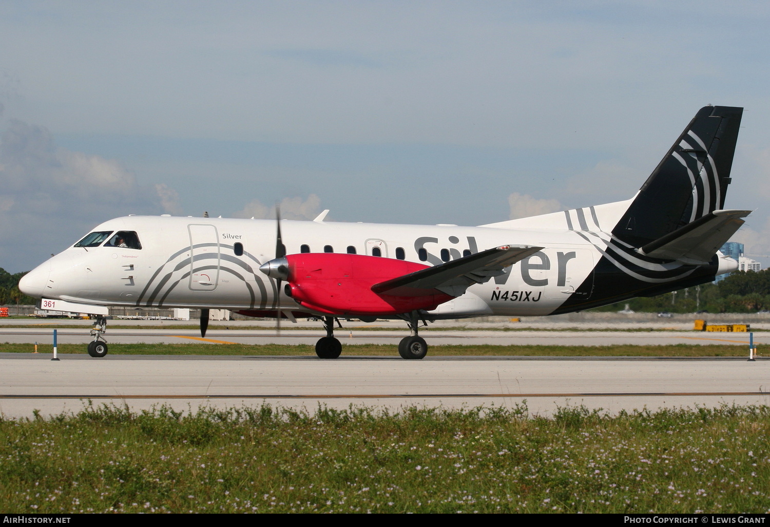 Aircraft Photo of N451XJ | Saab 340B/Plus | Silver Airways | AirHistory.net #307273