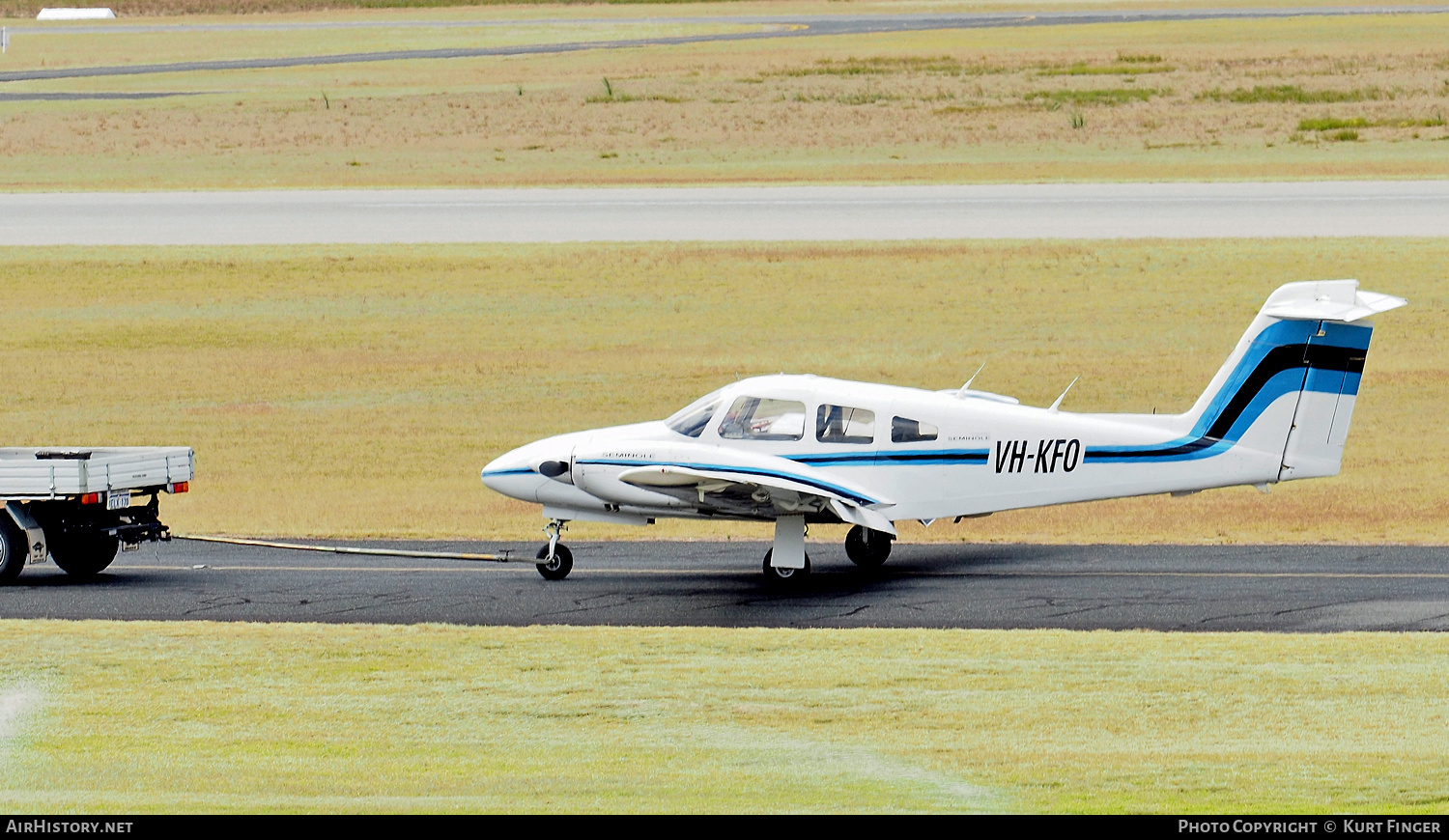 Aircraft Photo of VH-KFO | Piper PA-44-180 Seminole | AirHistory.net #307321