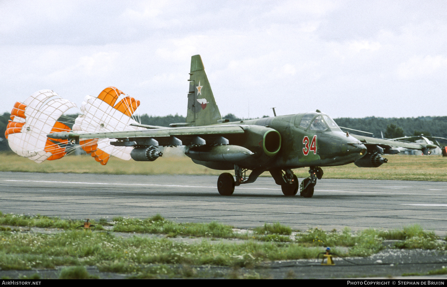 Aircraft Photo of 34 red | Sukhoi Su-25 | Soviet Union - Air Force | AirHistory.net #307346