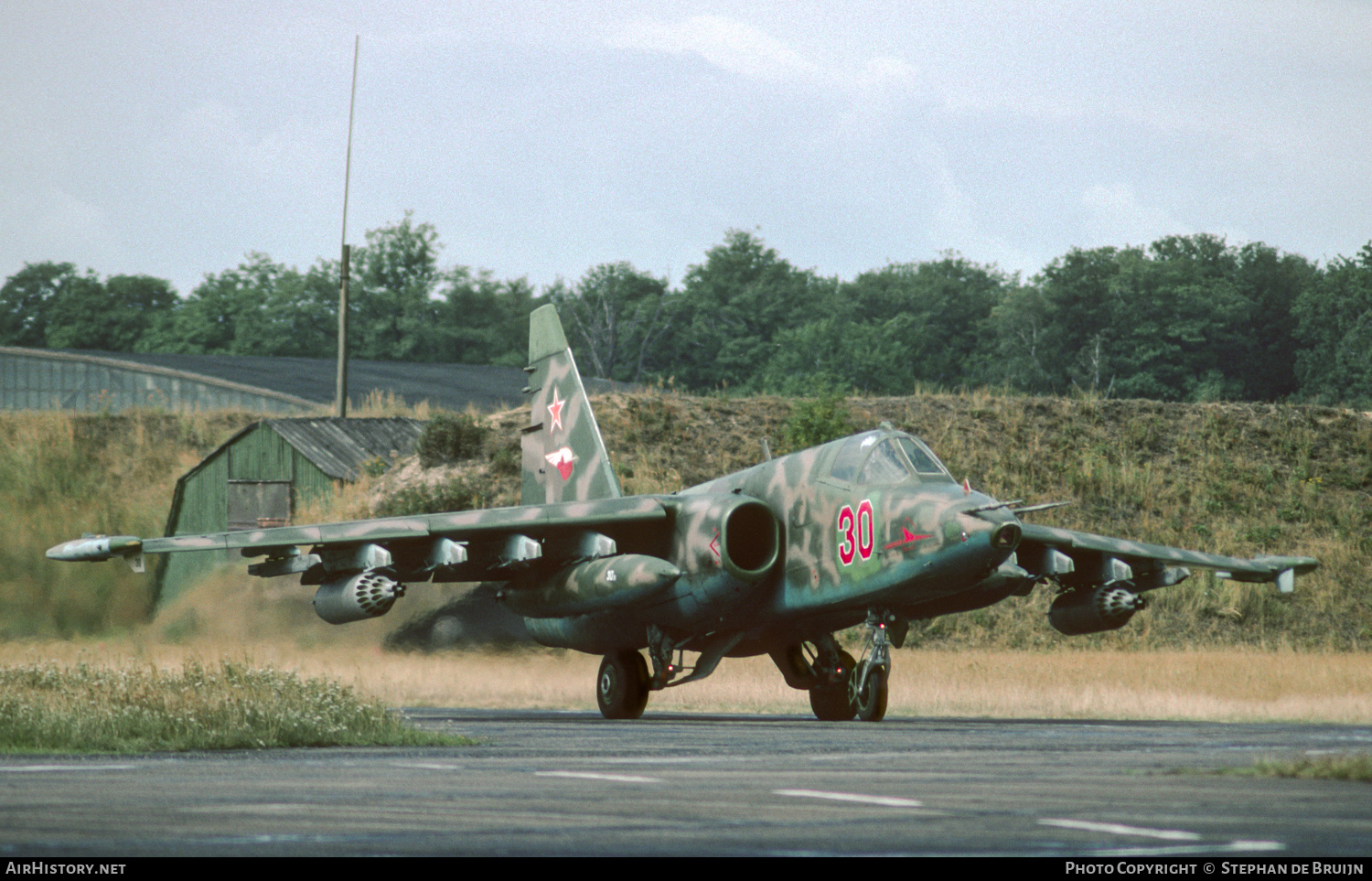 Aircraft Photo of 30 red | Sukhoi Su-25 | Soviet Union - Air Force | AirHistory.net #307353