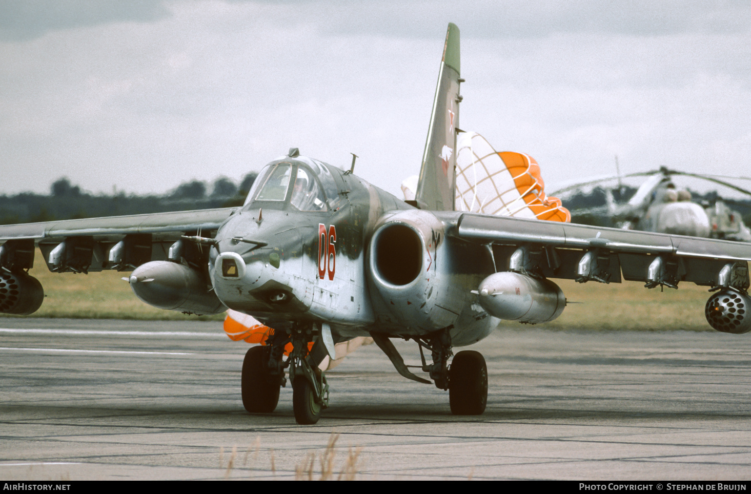 Aircraft Photo of 06 red | Sukhoi Su-25 | Soviet Union - Air Force | AirHistory.net #307362