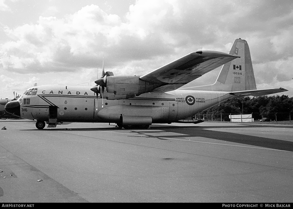 Aircraft Photo of 130316 | Lockheed CC-130E Hercules | Canada - Air Force | AirHistory.net #307442
