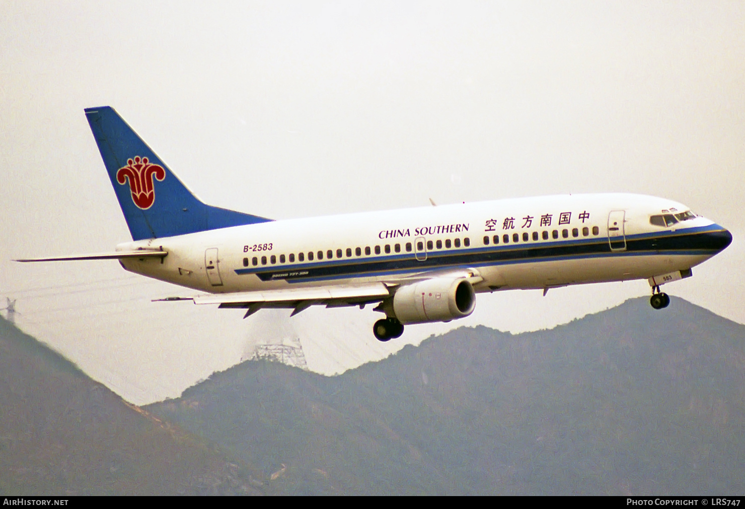 Aircraft Photo of B-2583 | Boeing 737-31B | China Southern Airlines | AirHistory.net #307472