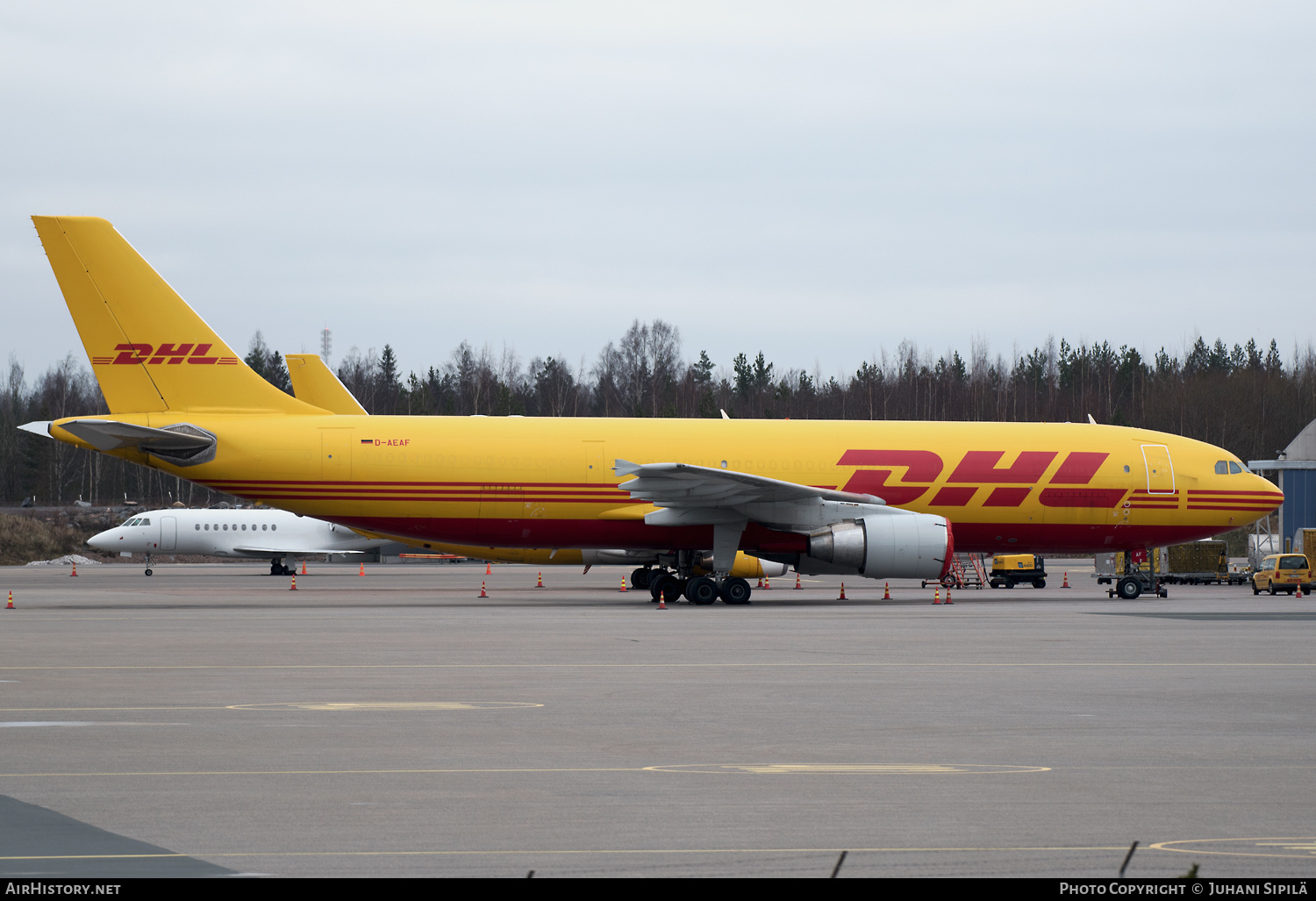 Aircraft Photo of D-AEAF | Airbus A300B4-622R(F) | DHL International | AirHistory.net #307562