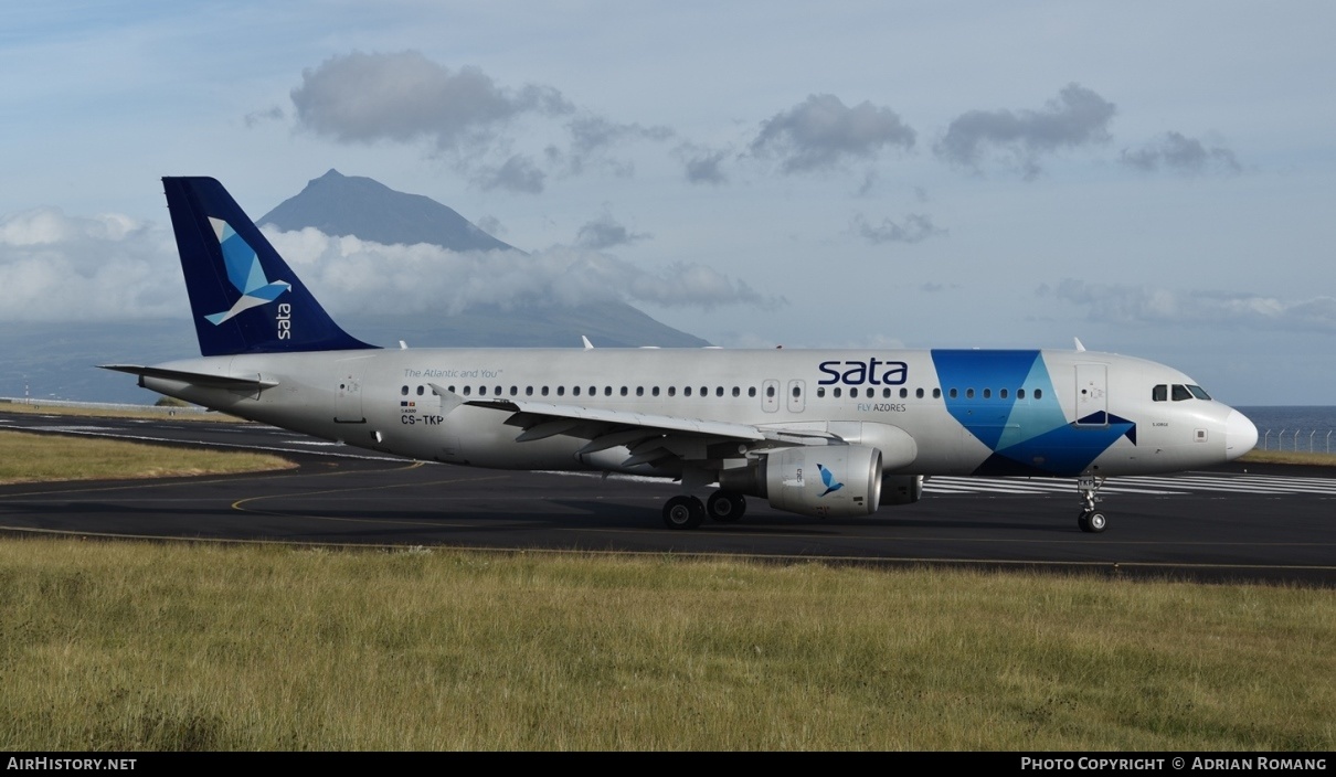 Aircraft Photo of CS-TKP | Airbus A320-214 | SATA Internacional | AirHistory.net #307669
