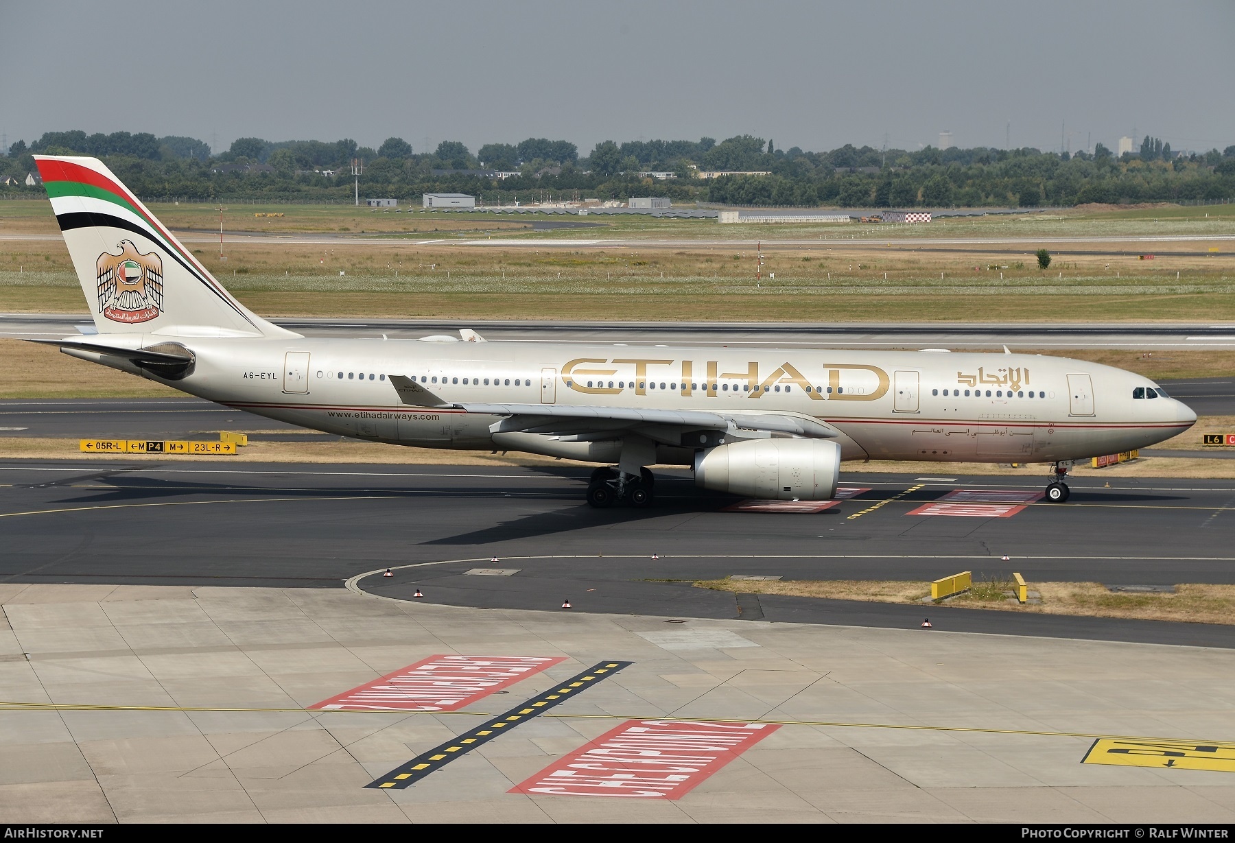 Aircraft Photo of A6-EYL | Airbus A330-243 | Etihad Airways | AirHistory.net #307682