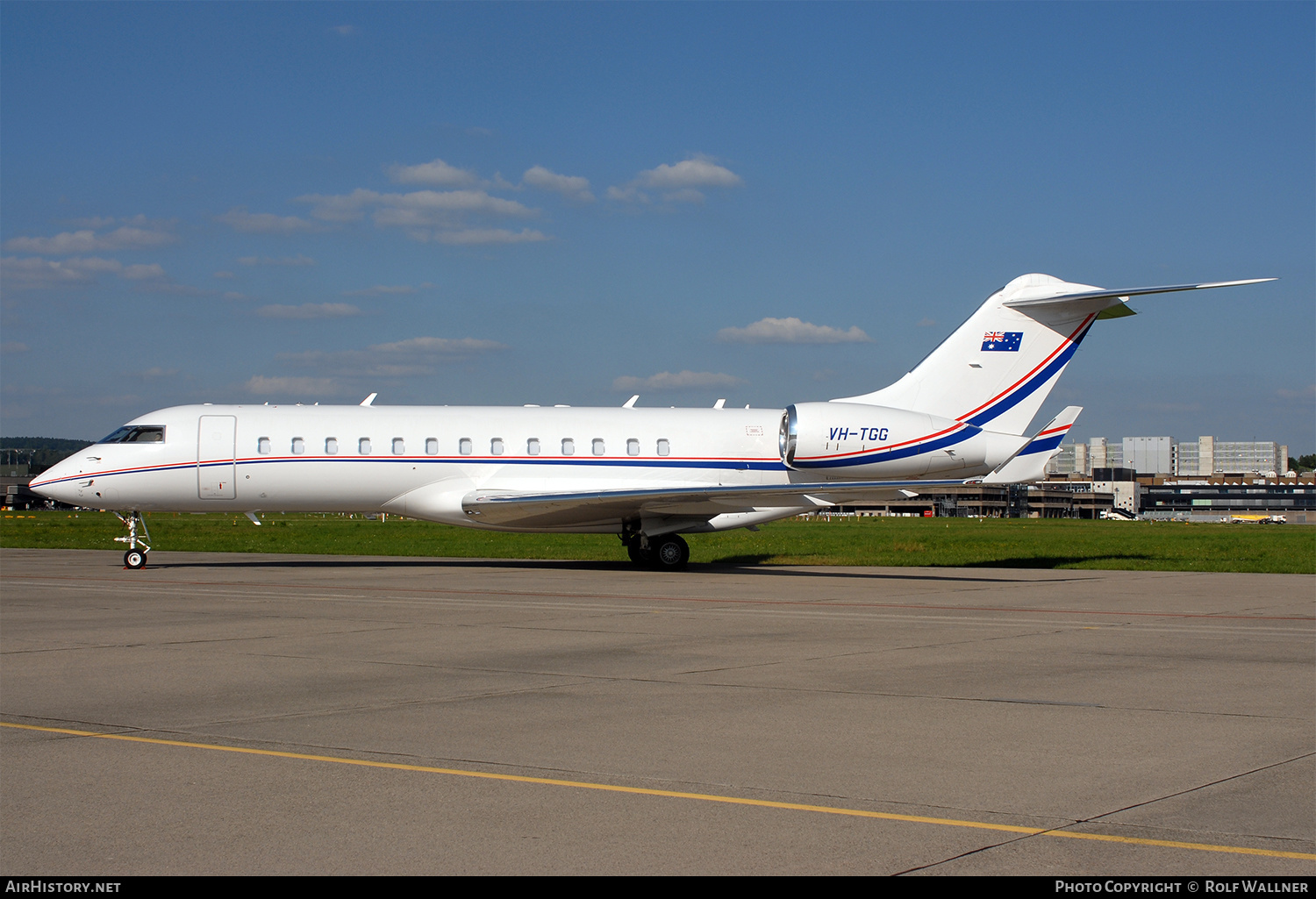 Aircraft Photo of VH-TGG | Bombardier Global Express (BD-700-1A10) | AirHistory.net #307796