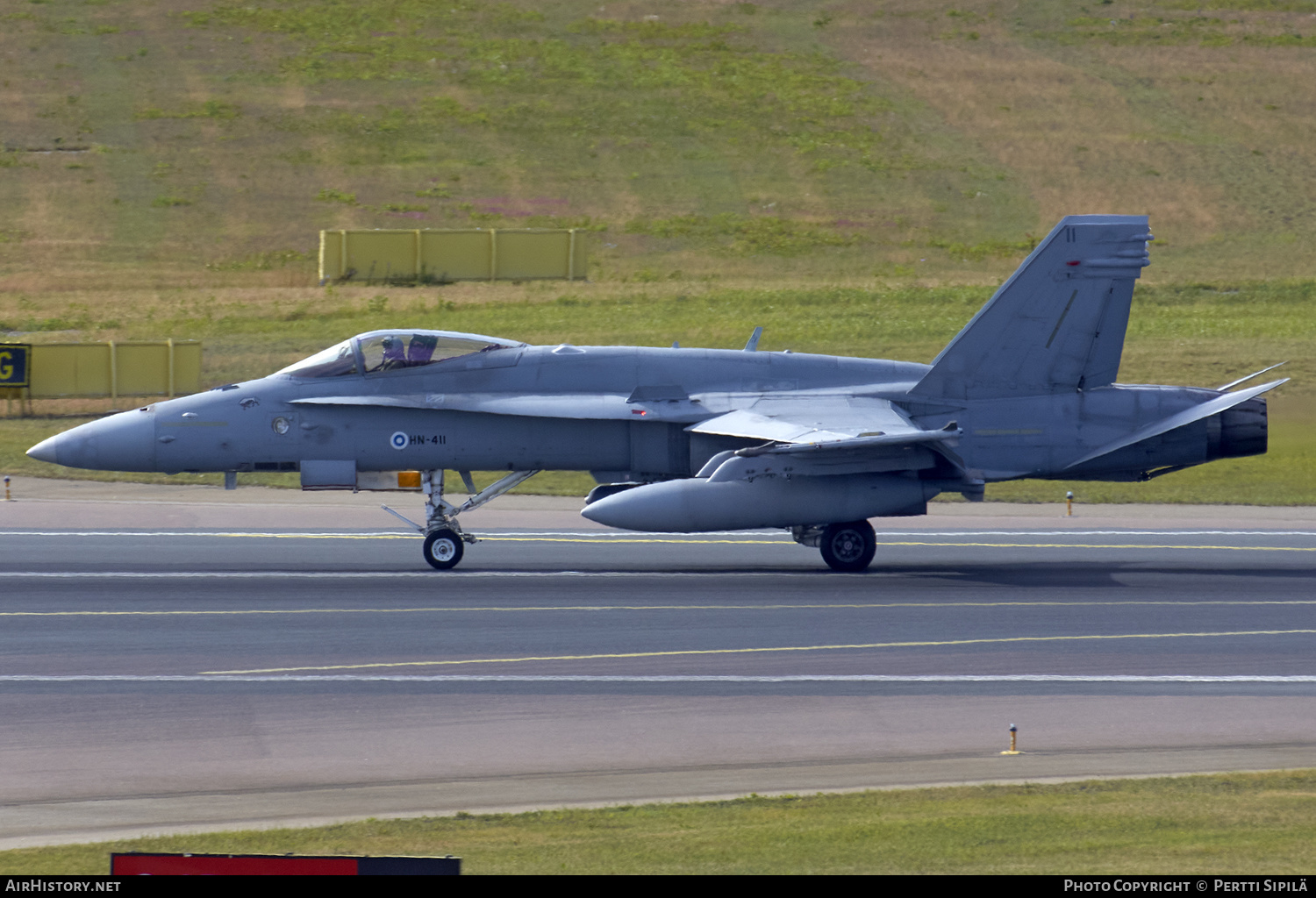 Aircraft Photo of HN-411 | McDonnell Douglas F/A-18C Hornet | Finland - Air Force | AirHistory.net #307805