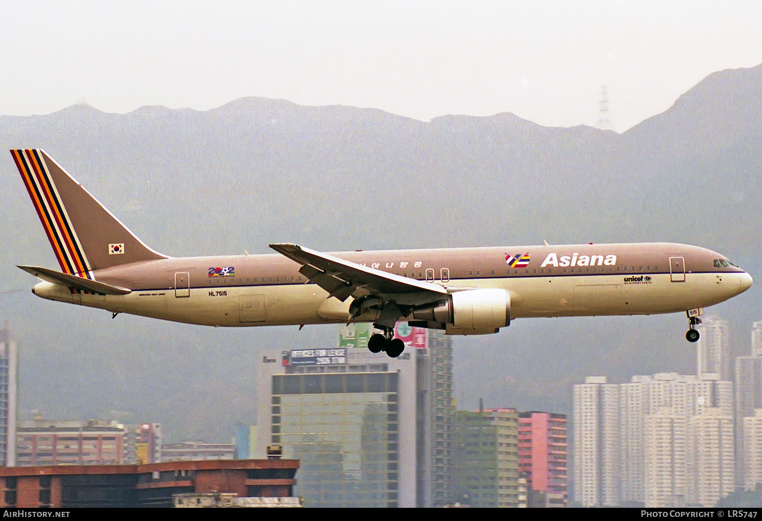 Aircraft Photo of HL7515 | Boeing 767-38E | Asiana Airlines | AirHistory.net #307950