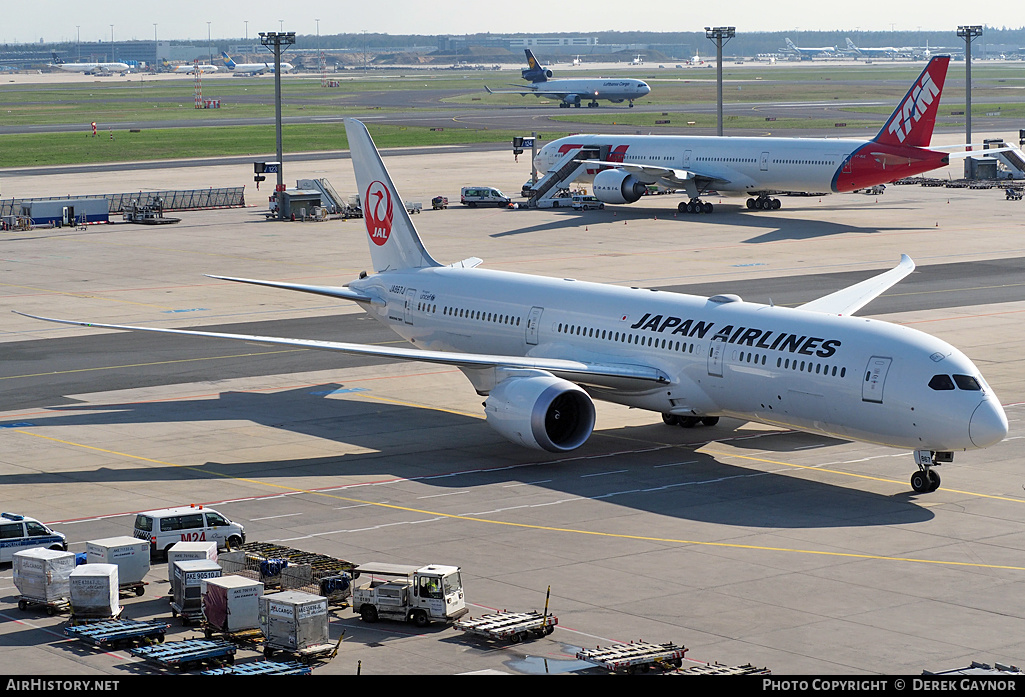 Aircraft Photo of JA867J | Boeing 787-9 Dreamliner | Japan Airlines - JAL | AirHistory.net #307961