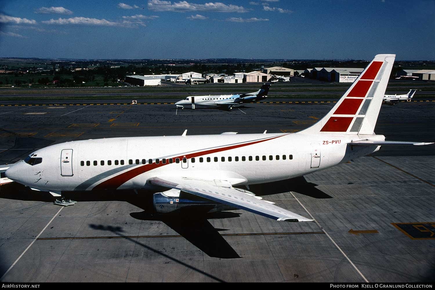 Aircraft Photo of ZS-PVU | Boeing 737-2Q8C/Adv | Bionic Aviation | AirHistory.net #307990