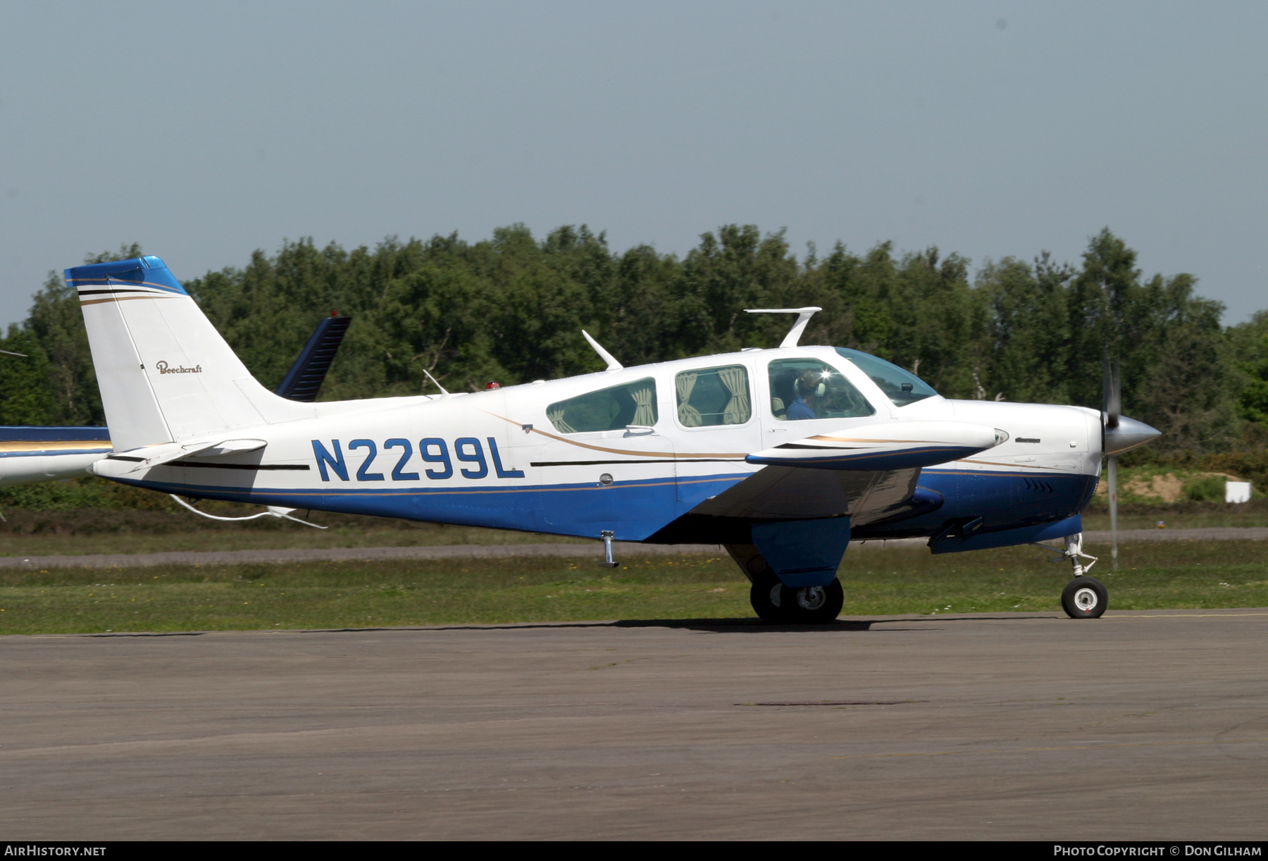 Aircraft Photo of N2299L | Beech F33A Bonanza | AirHistory.net #307998