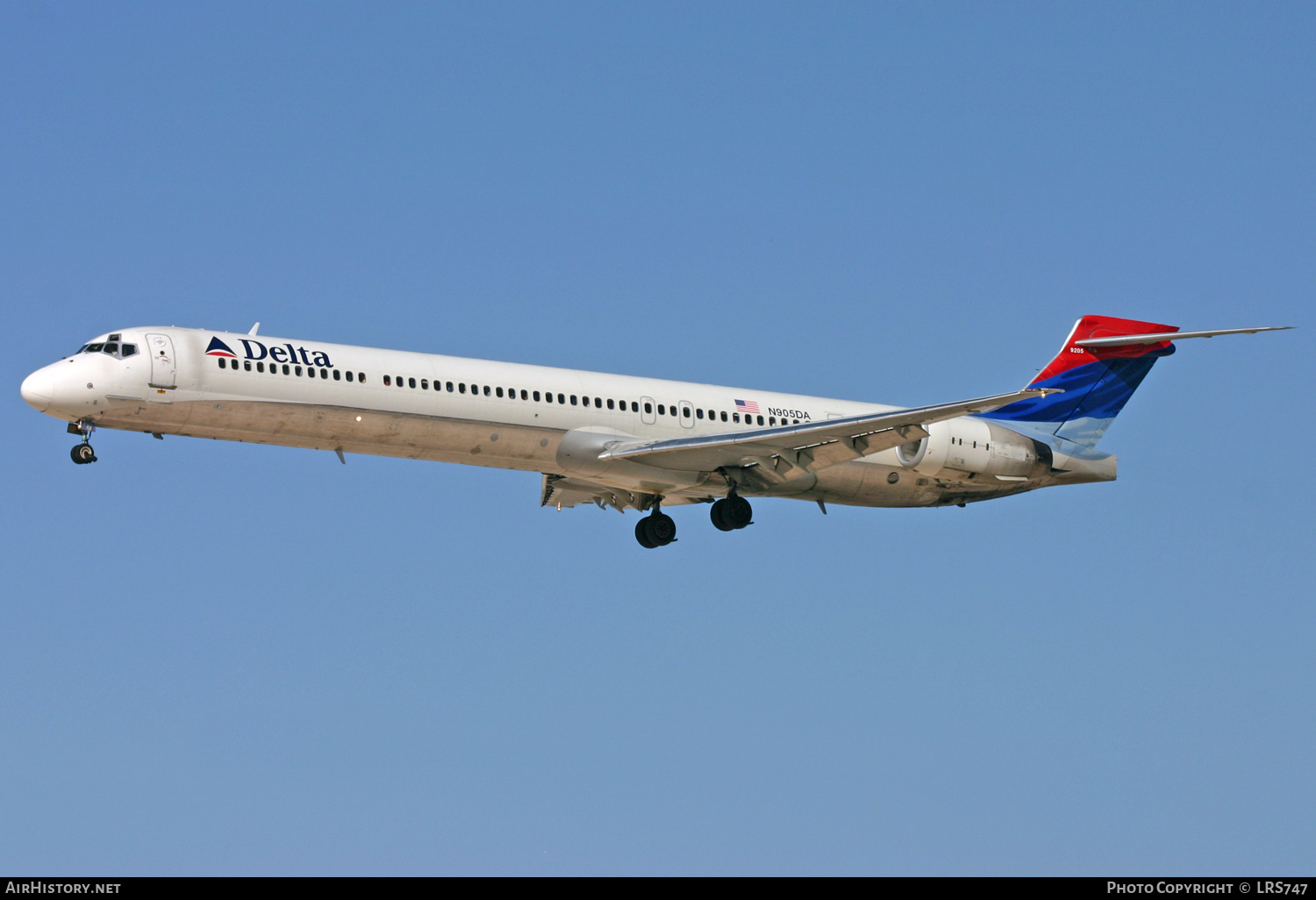 Aircraft Photo of N905DA | McDonnell Douglas MD-90-30 | Delta Air Lines | AirHistory.net #308005