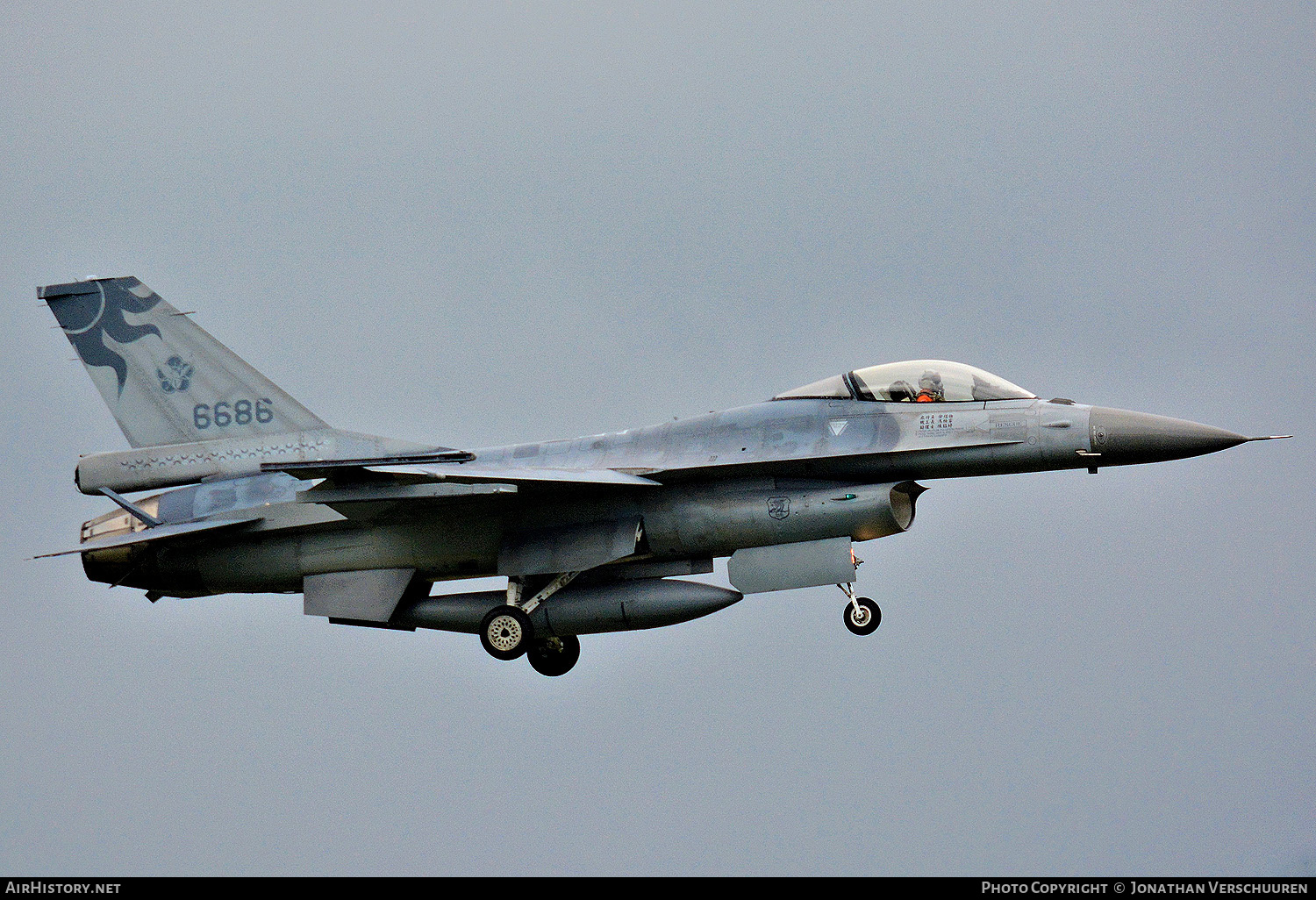 Aircraft Photo of 6686 | General Dynamics F-16A Fighting Falcon | Taiwan - Air Force | AirHistory.net #308093