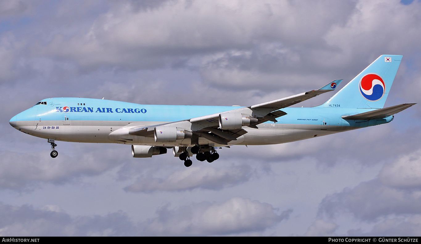 Aircraft Photo of HL7434 | Boeing 747-4B5F/SCD | Korean Air Cargo | AirHistory.net #308136