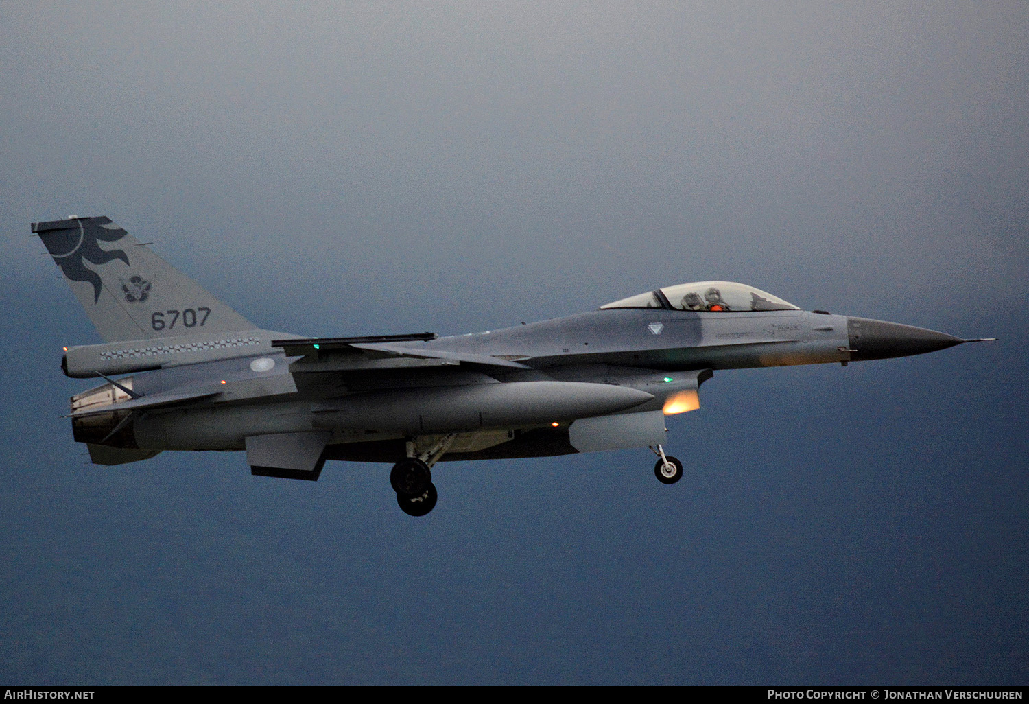 Aircraft Photo of 6707 | General Dynamics F-16A Fighting Falcon | Taiwan - Air Force | AirHistory.net #308141