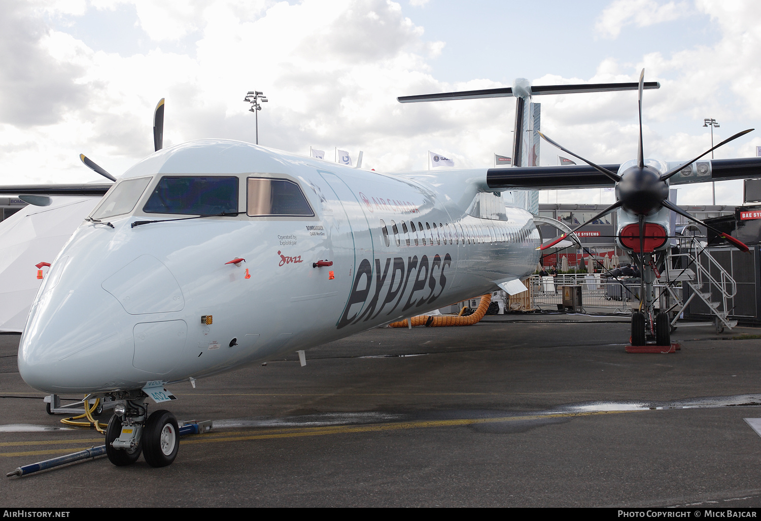 Aircraft Photo of C-GKUK | Bombardier DHC-8-402 Dash 8 | Air Canada Express | AirHistory.net #308163