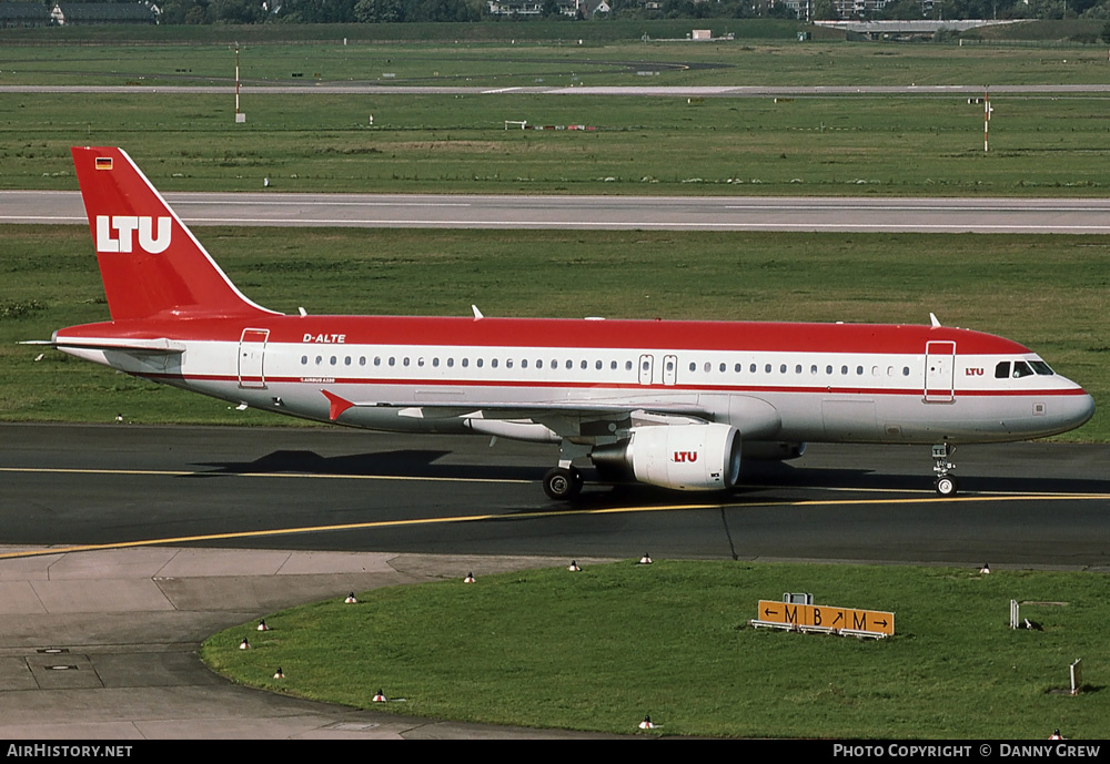 Aircraft Photo of D-ALTE | Airbus A320-214 | LTU - Lufttransport-Unternehmen | AirHistory.net #308208